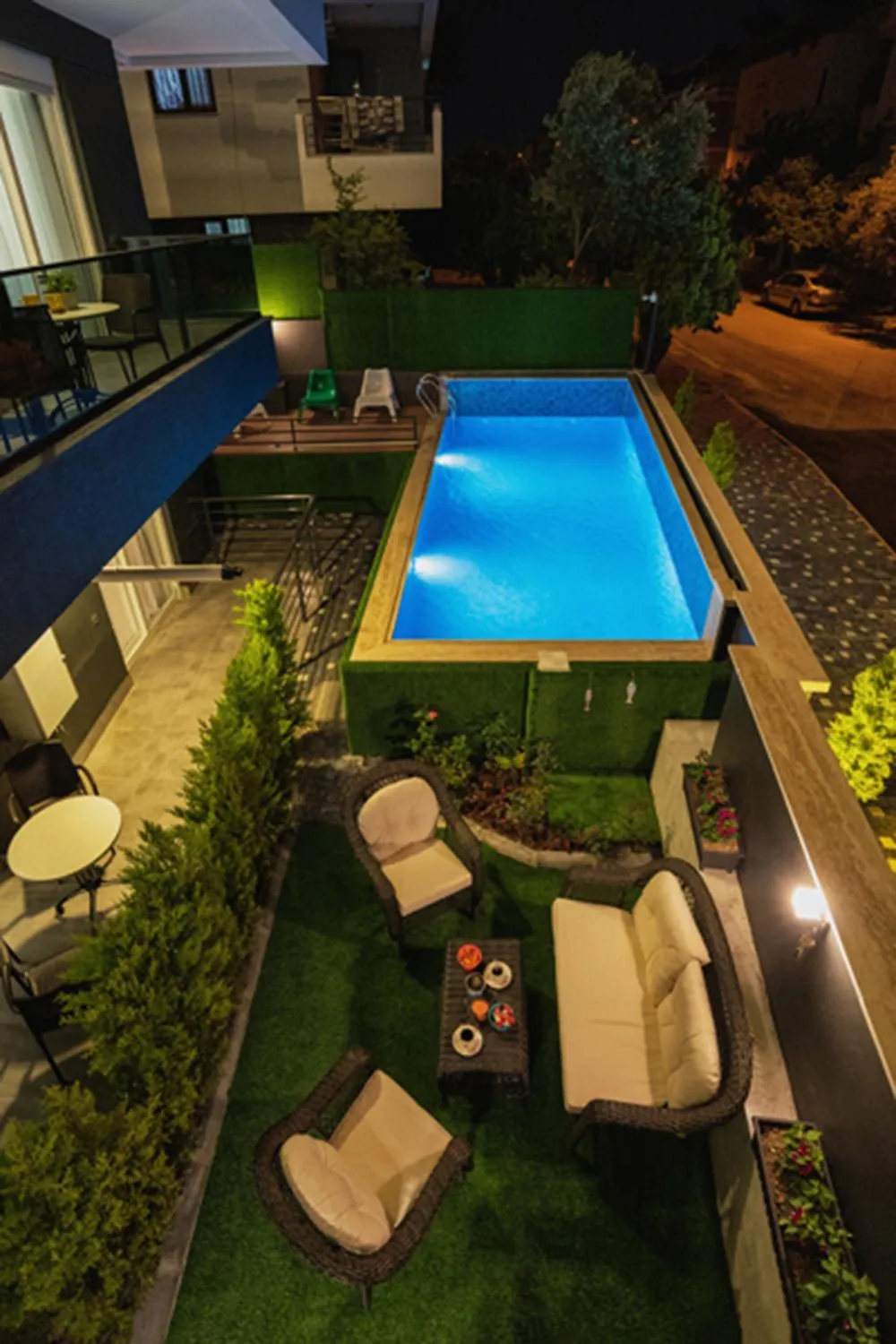 Garden view in Stile Suite Family Hotel