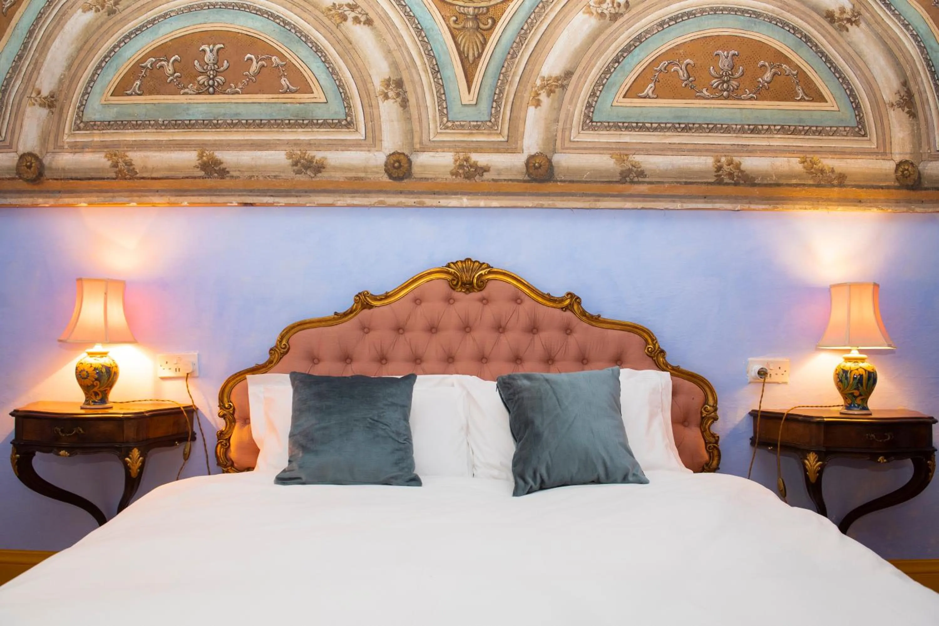 Bed in Casa Rocca Piccola B&B