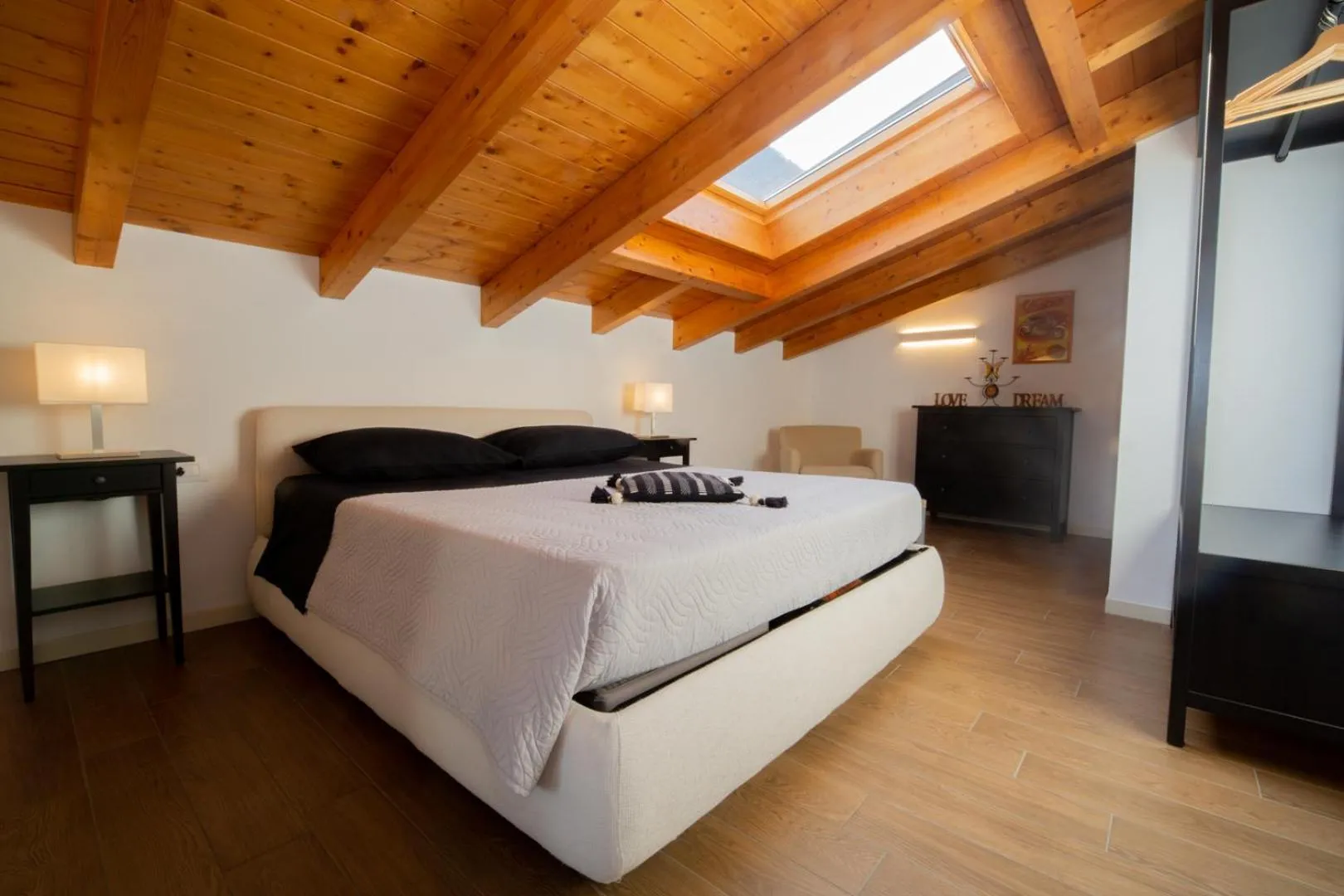 Bedroom, Bed in Maison Vespa