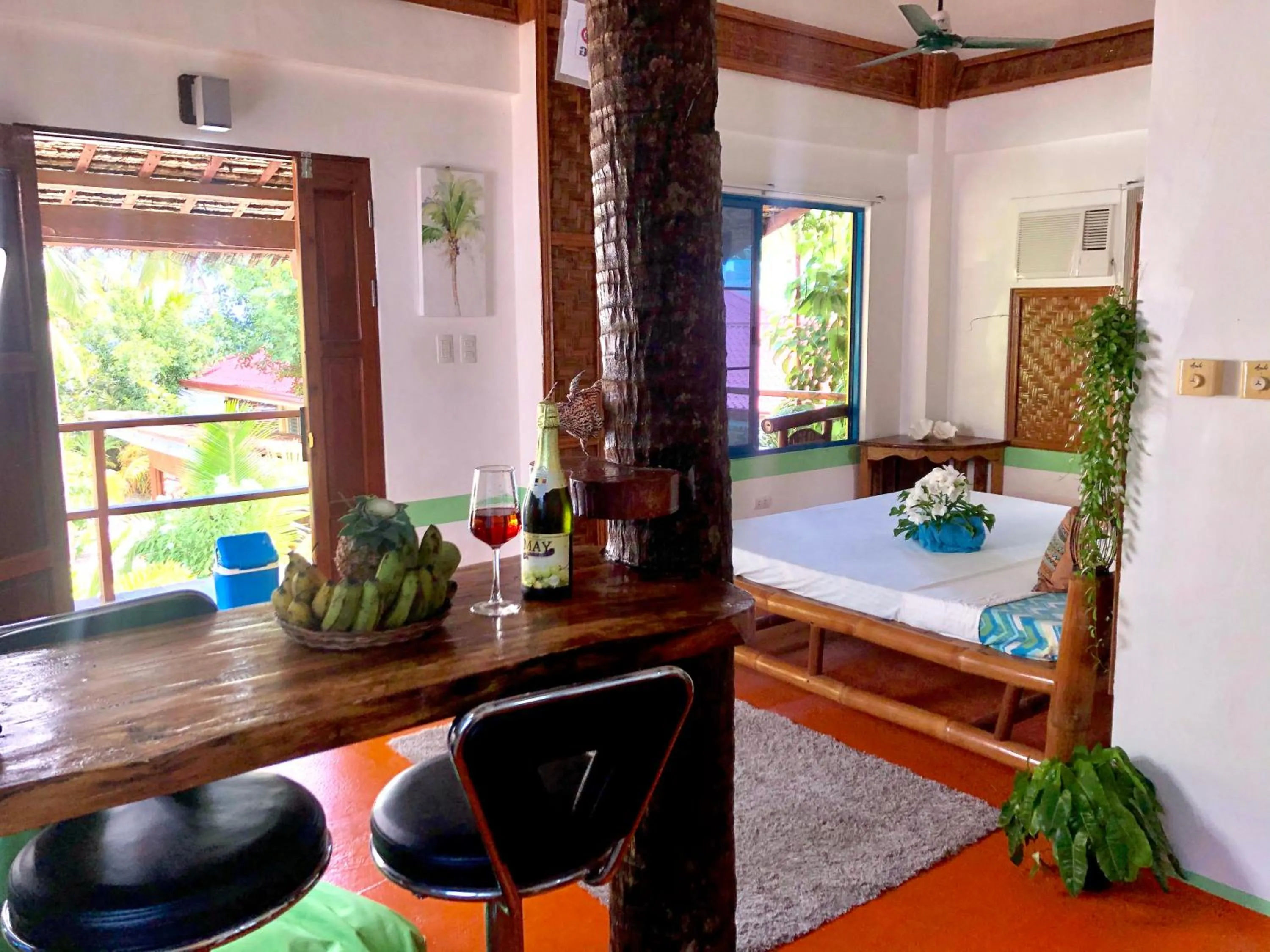 Bed in Apo Diver Beach Resort