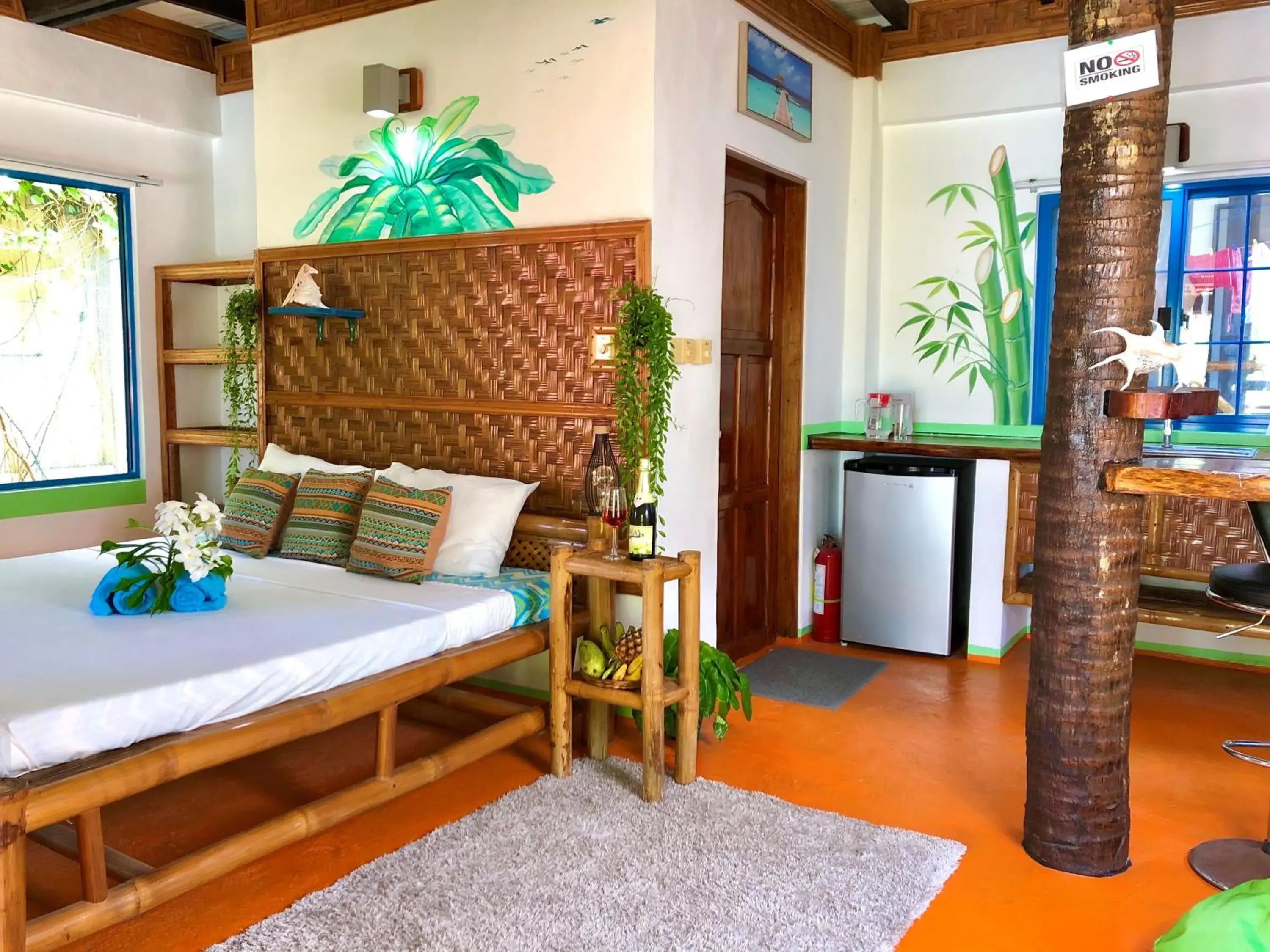 Deluxe Suite with Sea View in Apo Diver Beach Resort Deluxe Suite with Sea View in Apo Diver Beach Resort
