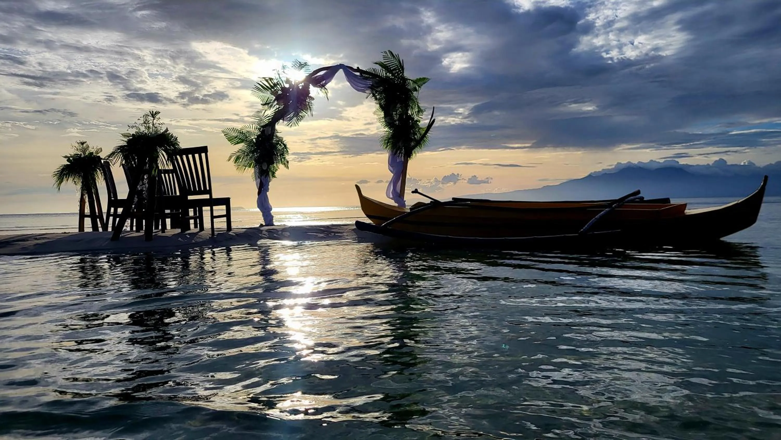 Apo Diver Beach Resort