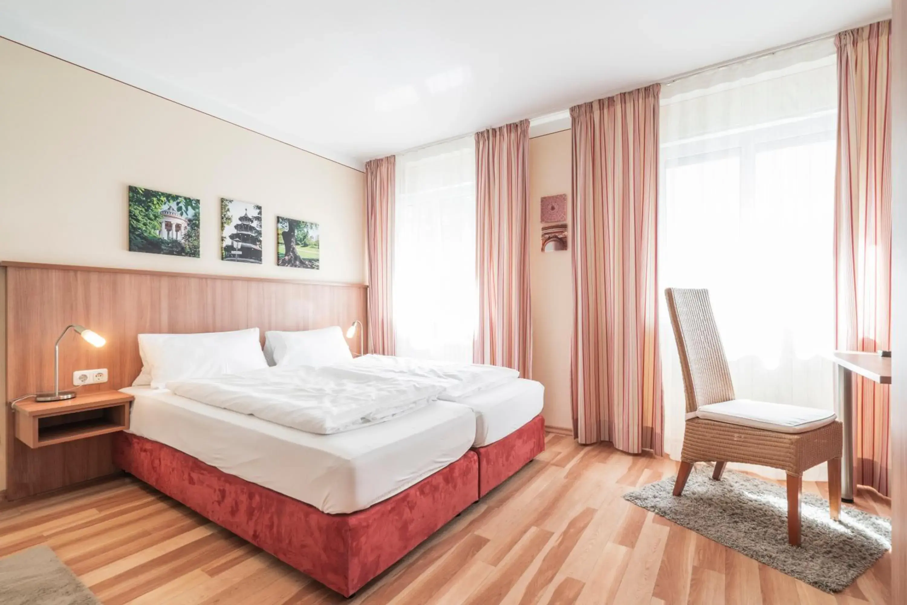 Double or Twin Room with Shared Bathroom - single occupancy in Flatista Boutique Hotel - Self Check-in Double or Twin Room with Shared Bathroom - single occupancy in Flatista Boutique Hotel - Self Check-in