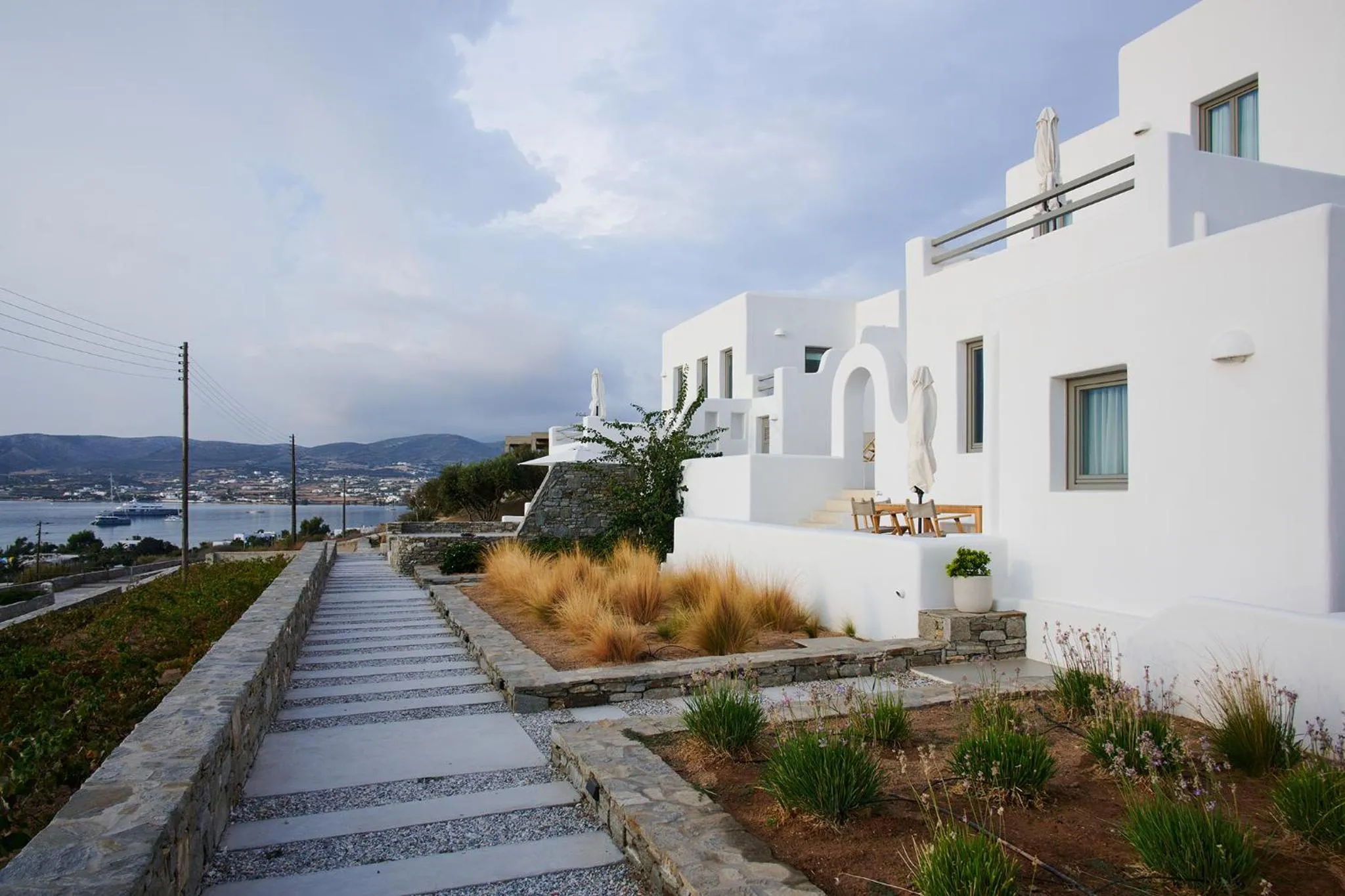 Property building in Kymo Luxury Suites Paros