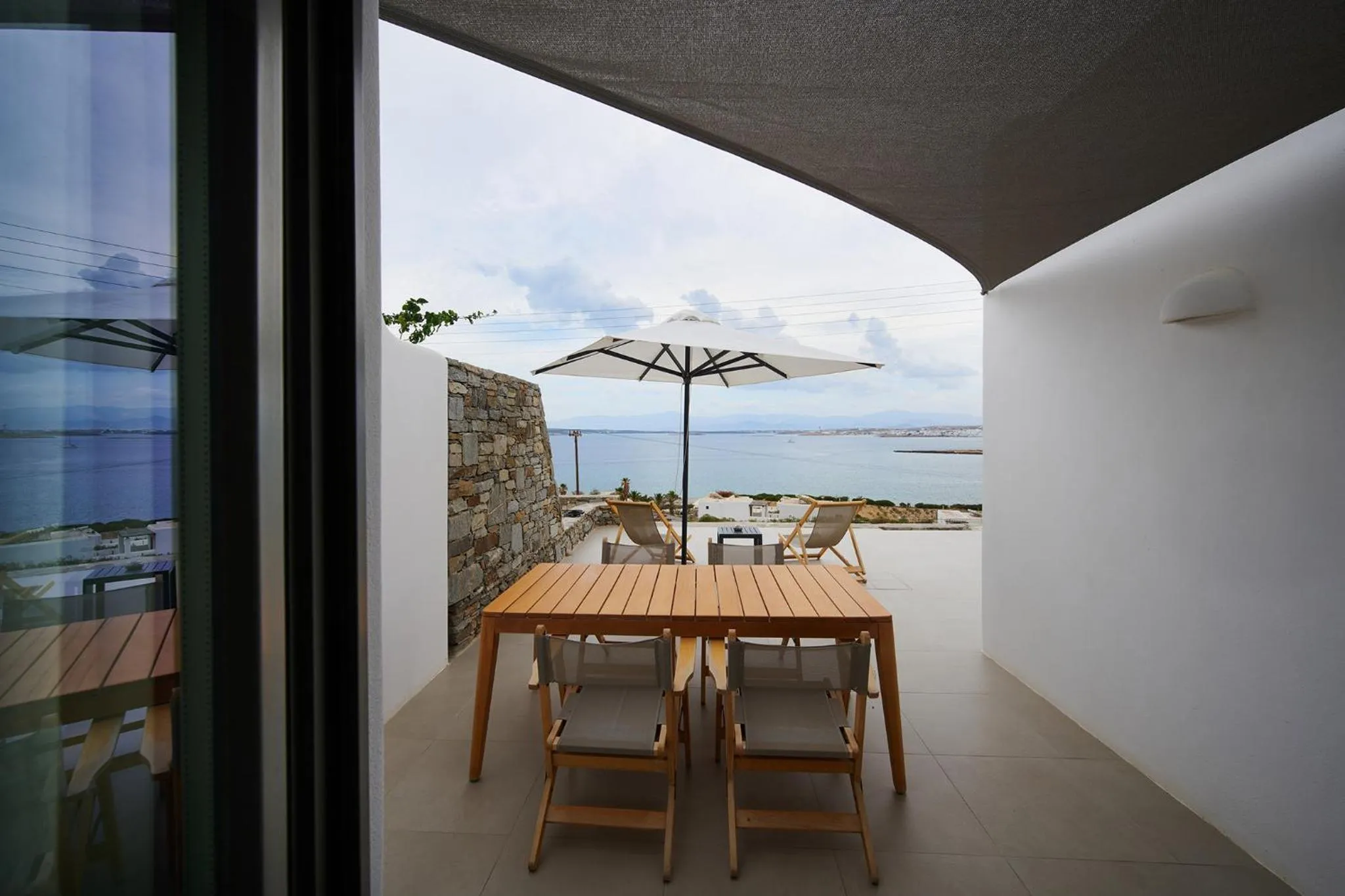 Balcony/Terrace in Kymo Luxury Suites Paros