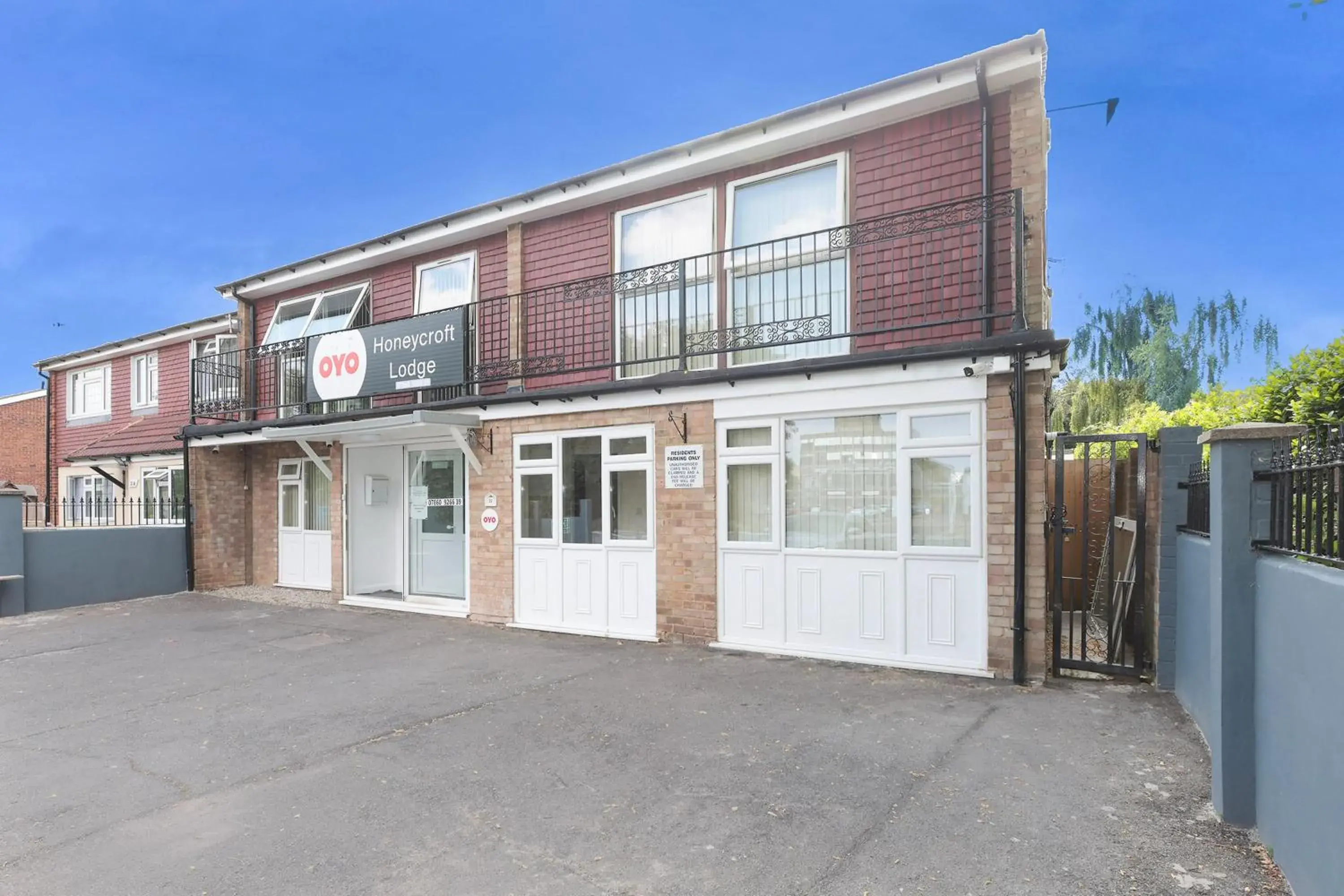 Facade/entrance in OYO Honeycroft Lodge Facade/entrance in OYO Honeycroft Lodge