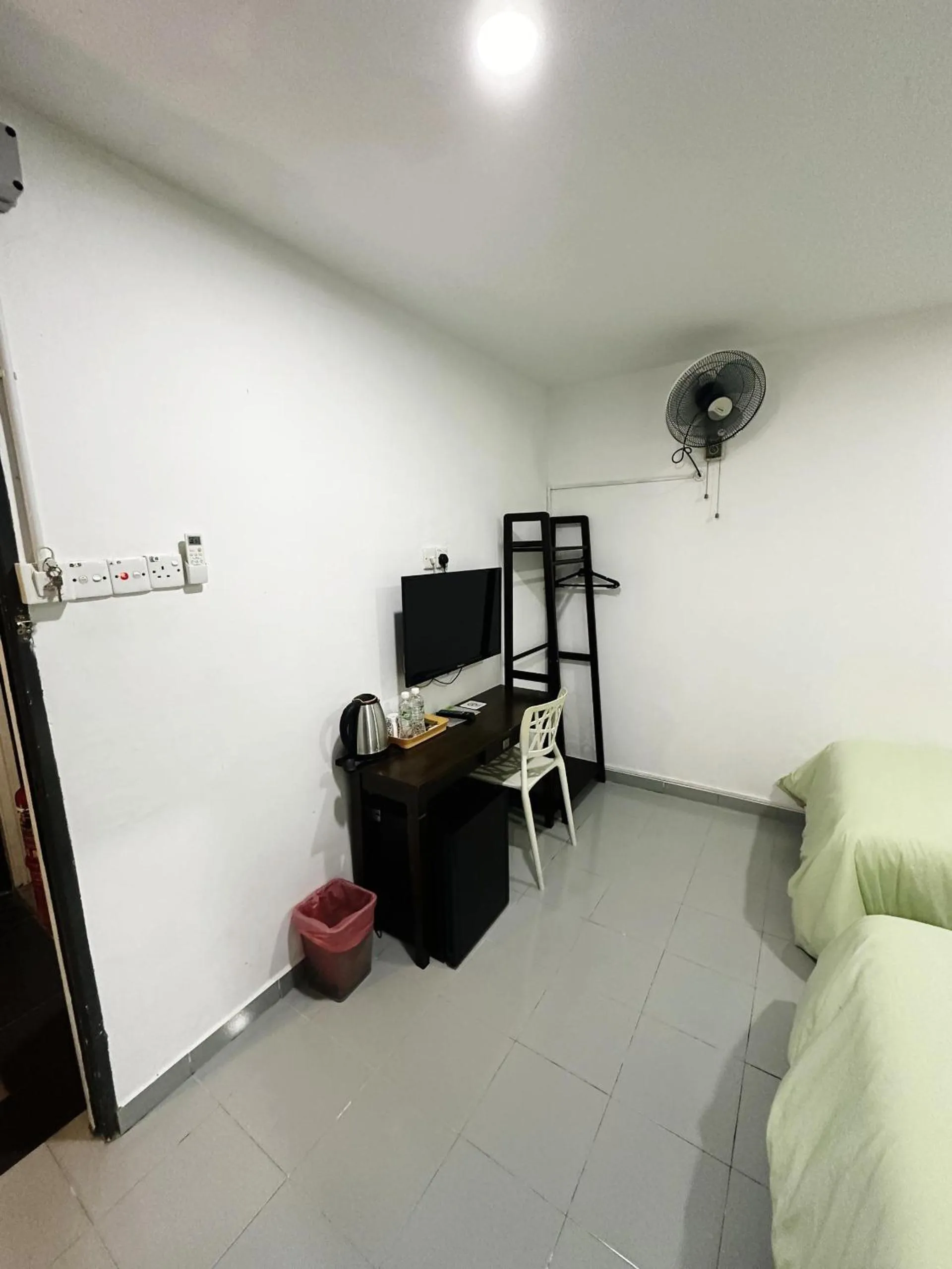 TV and multimedia in CassaKaseh Guest House