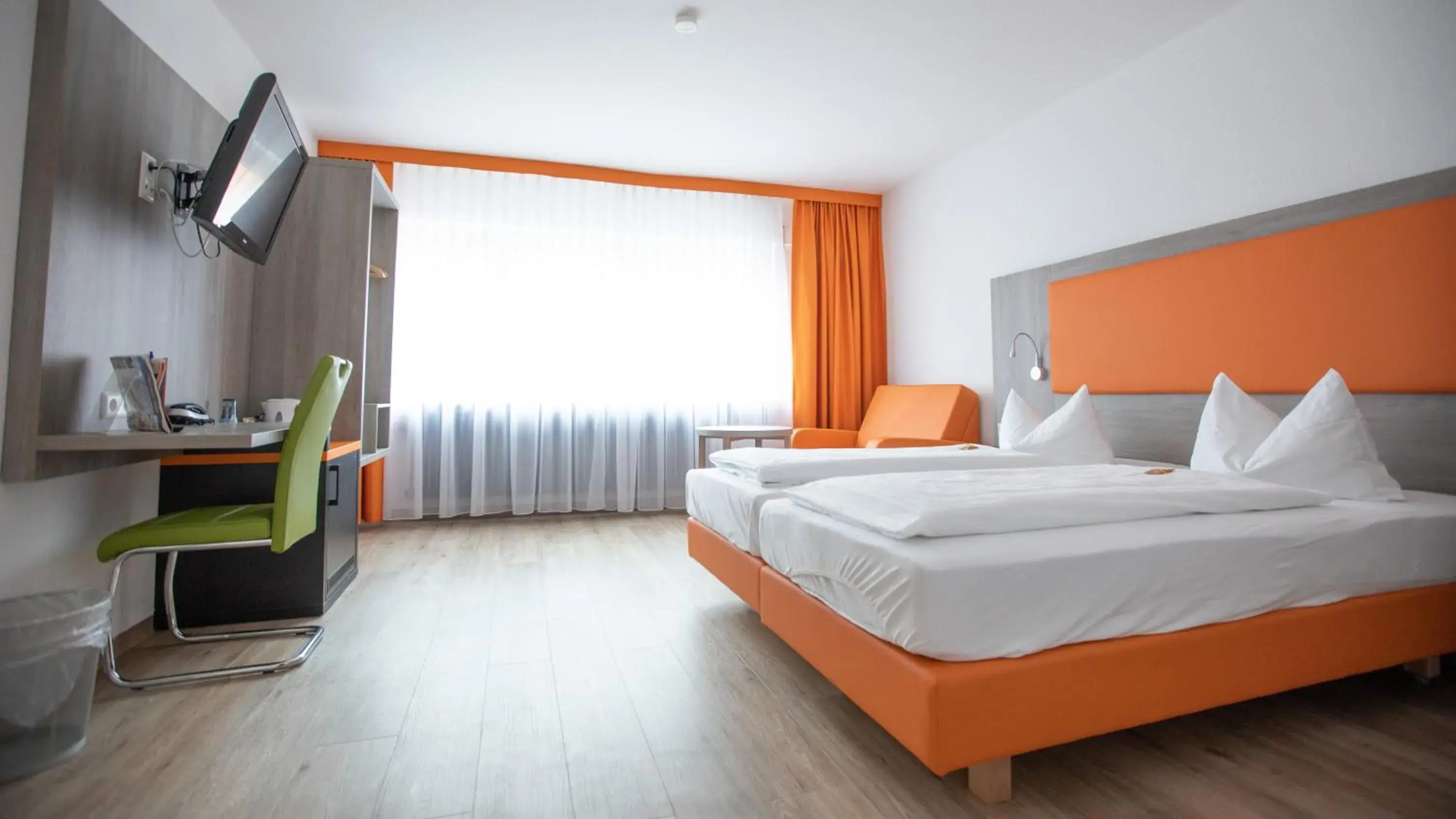 Bed in Hotel Elite Bed in Hotel Elite