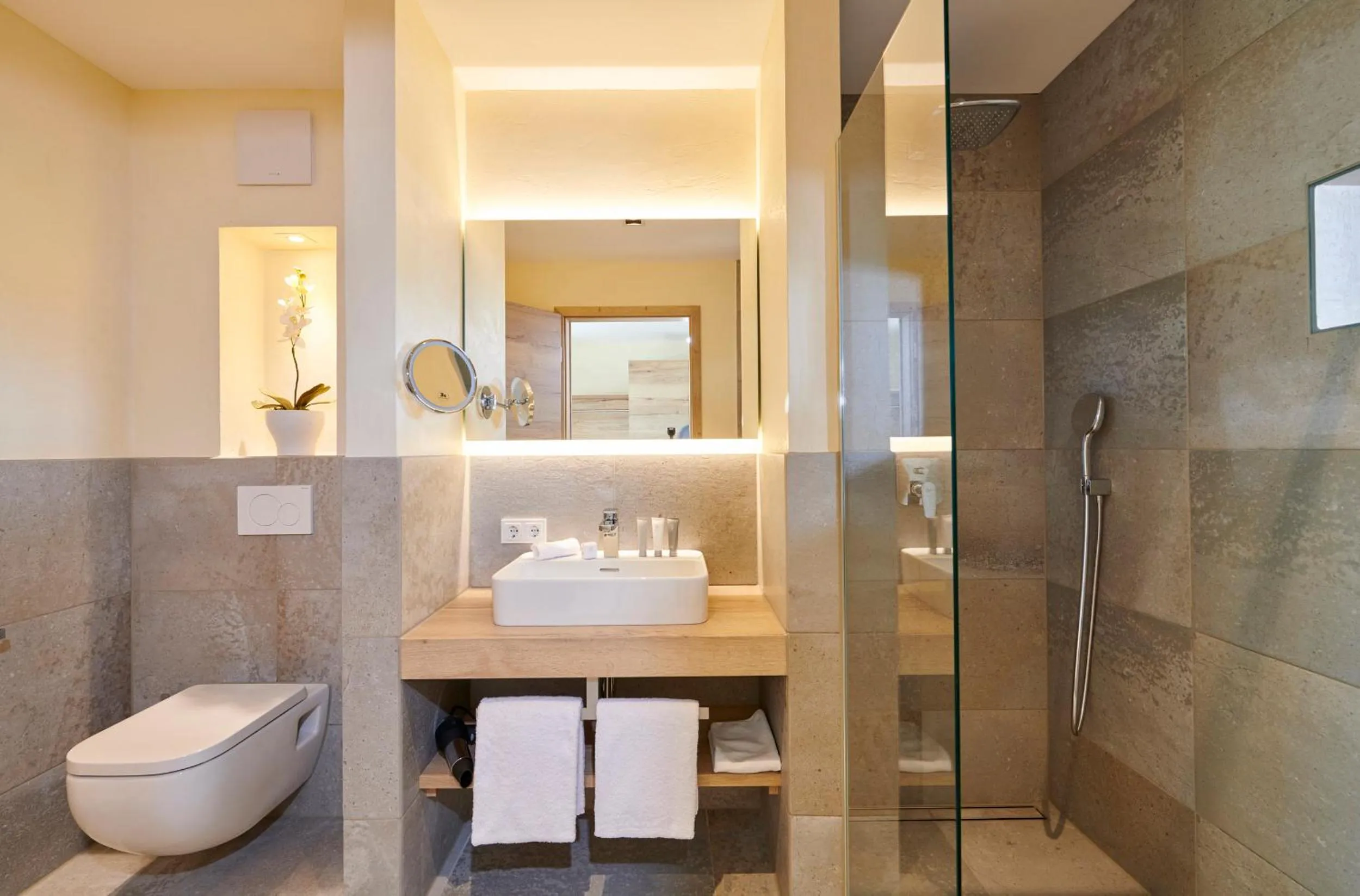 Shower in Bachhof Resort Hotel