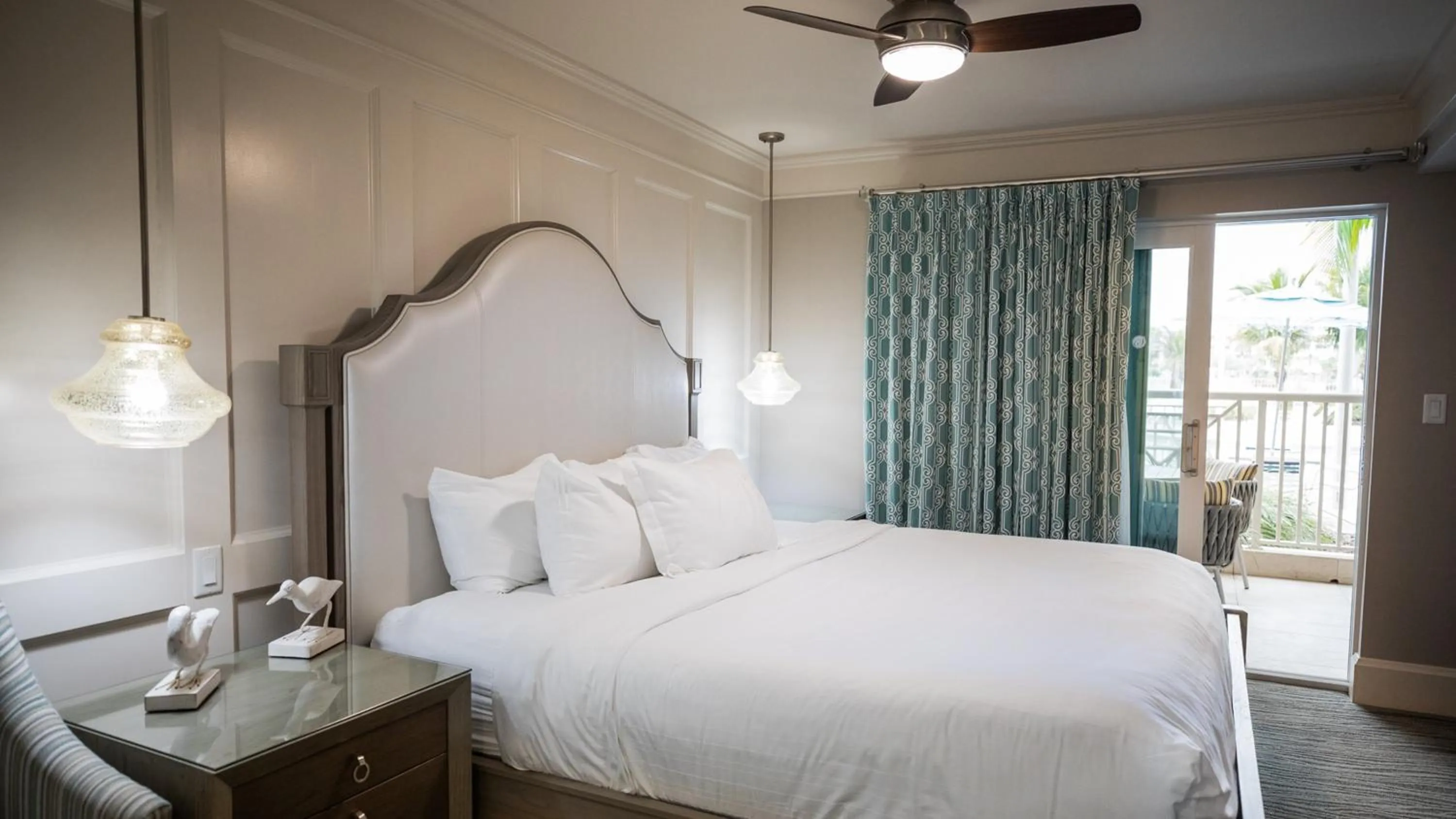 Photo of the whole room, Bed in Holiday Inn Club Vacations Cape Canaveral Beach Resort