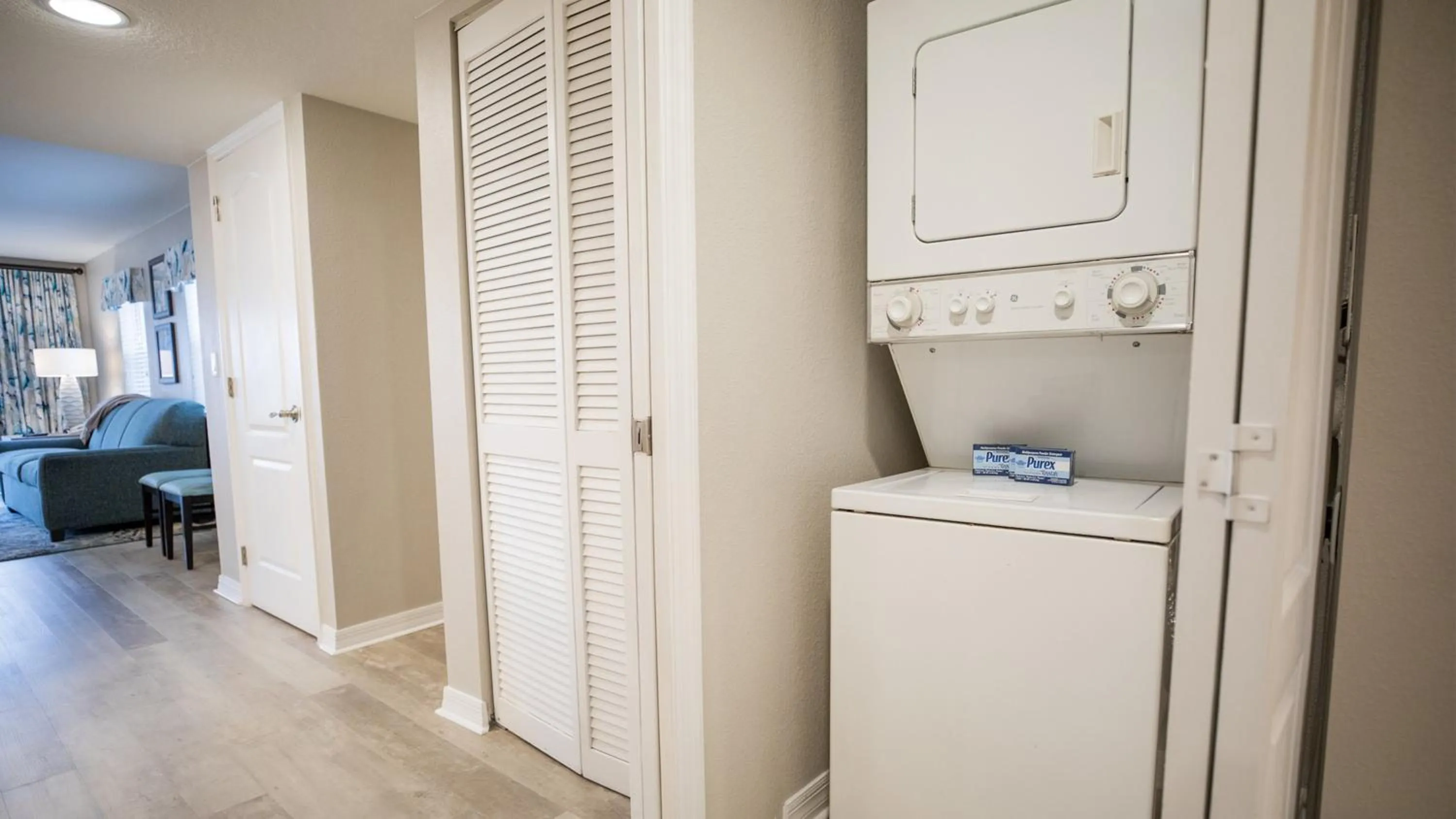 Photo of the whole room in Holiday Inn Club Vacations Cape Canaveral Beach Resort