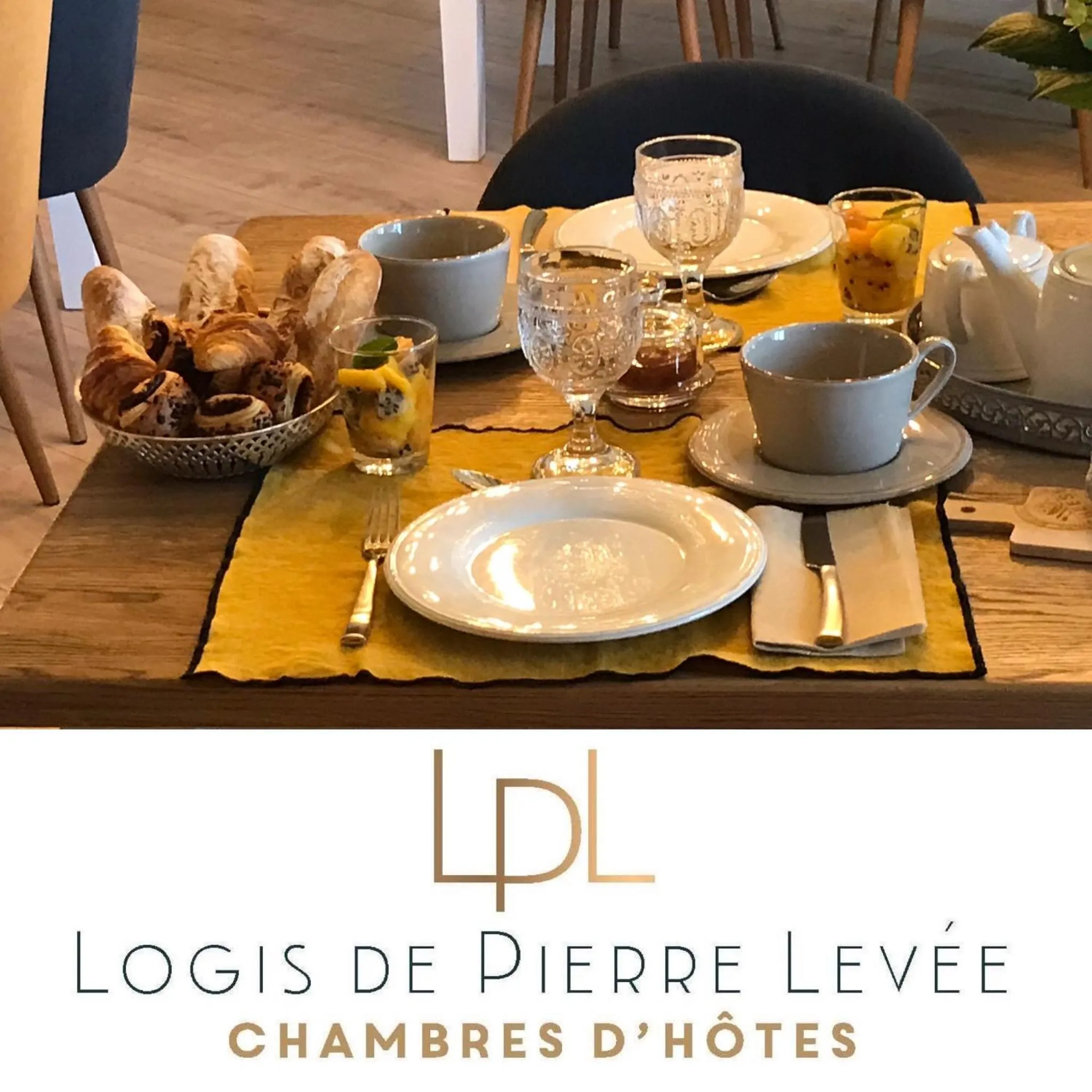 Breakfast in Logis de Pierre Levée