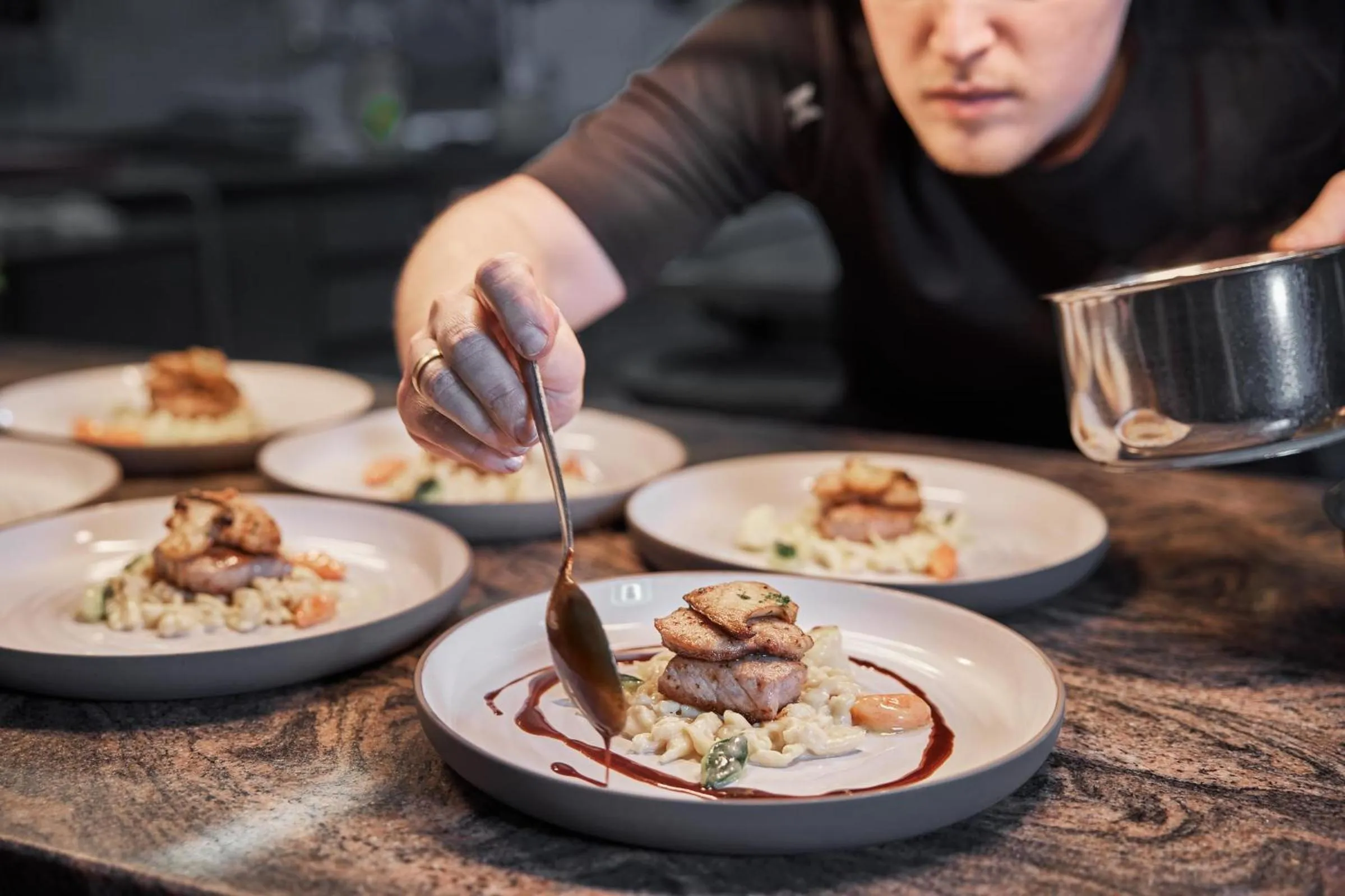 Restaurant/places to eat in Hotel Restaurant Lamm Hebsack