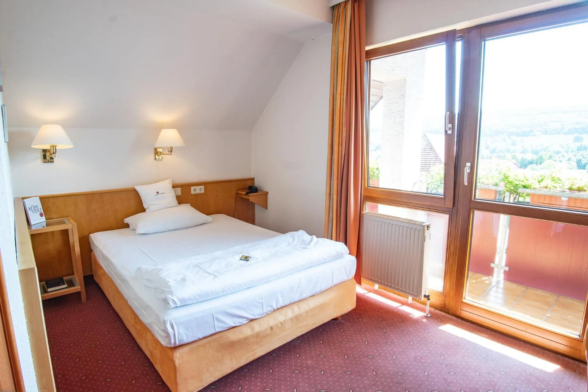 Photo of the whole room, Bed in Hotel Restaurant Lamm Hebsack