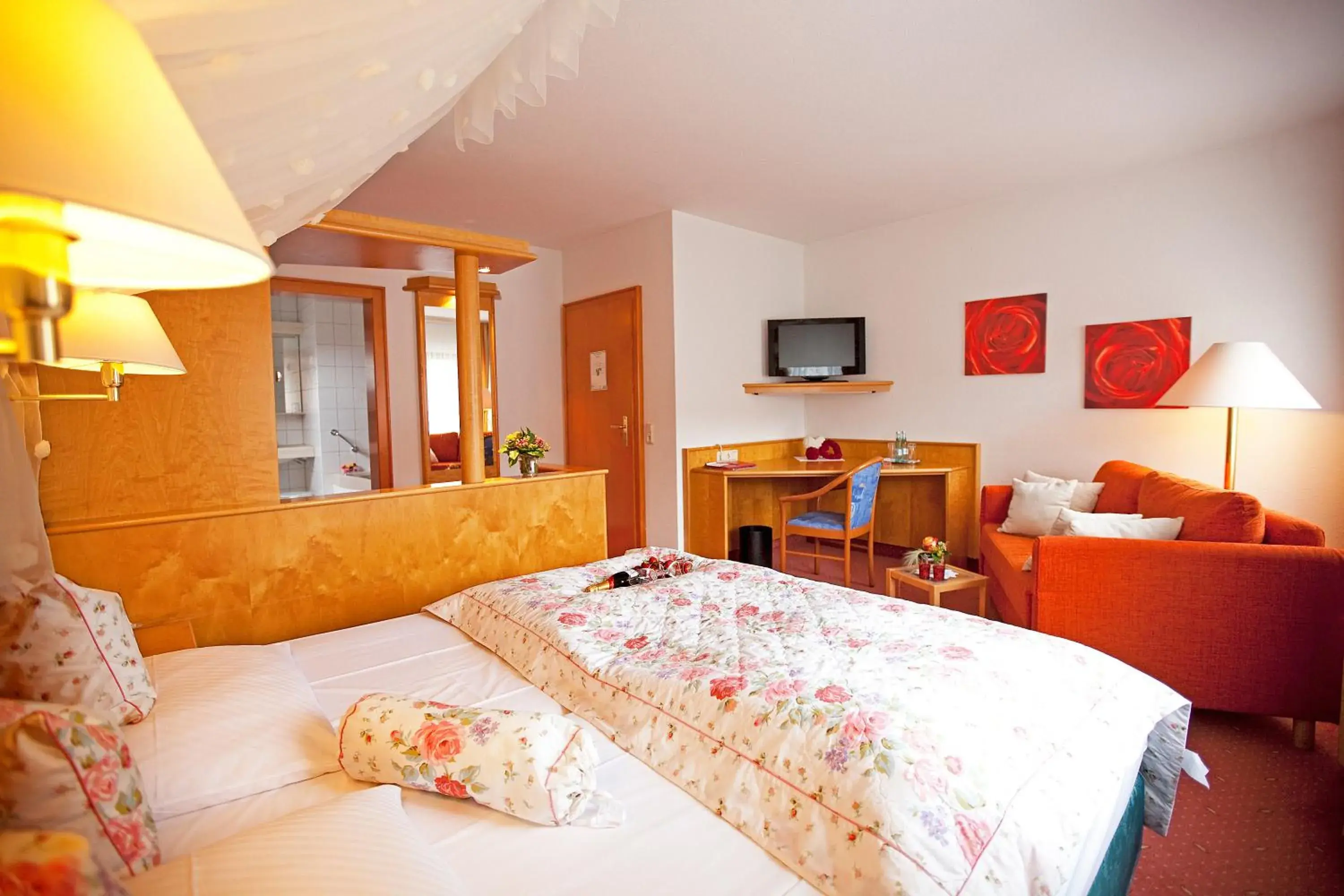 Double Room - single occupancy in Hotel Restaurant Lamm Hebsack Double Room - single occupancy in Hotel Restaurant Lamm Hebsack