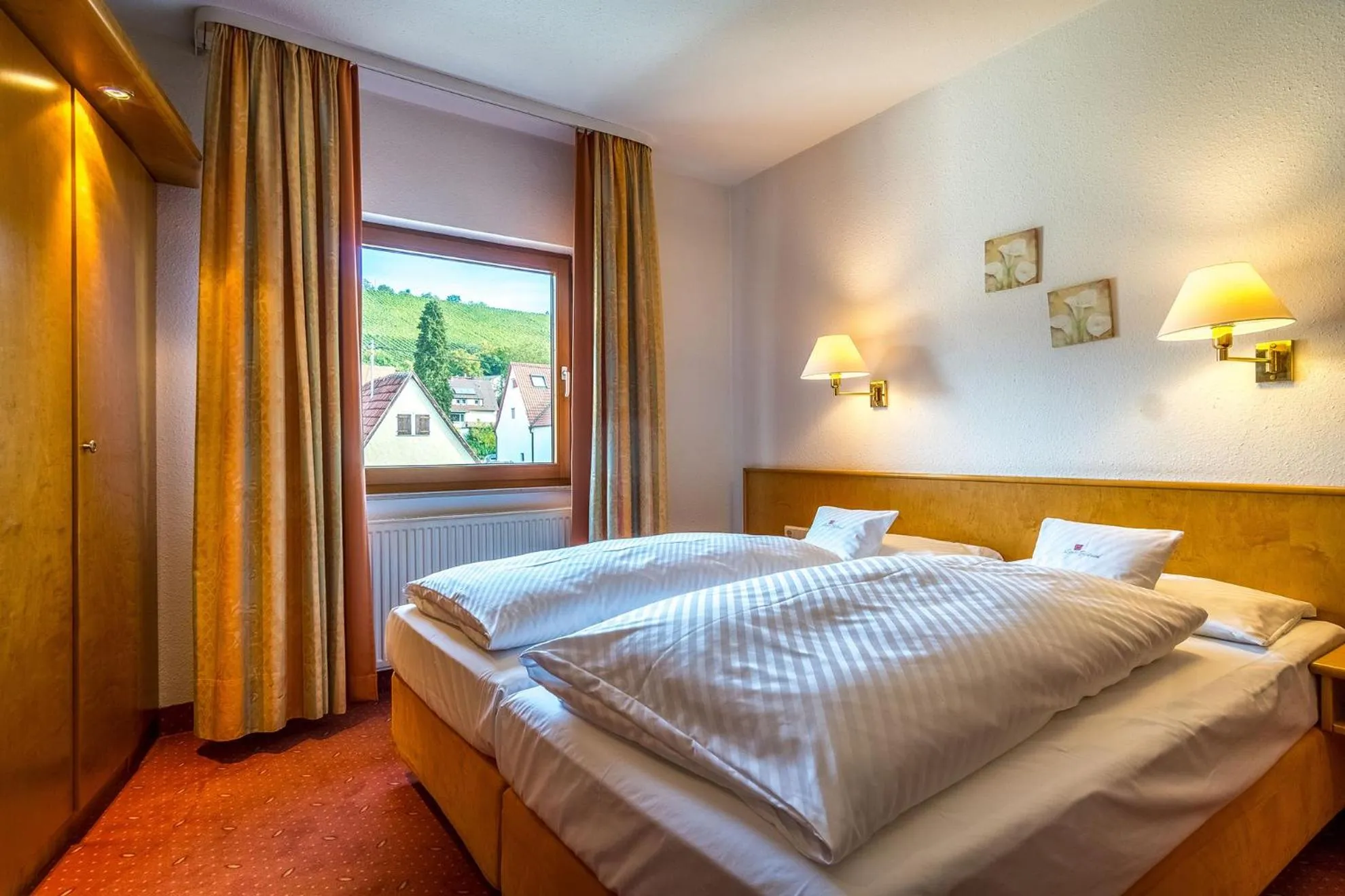 Bed in Hotel Restaurant Lamm Hebsack