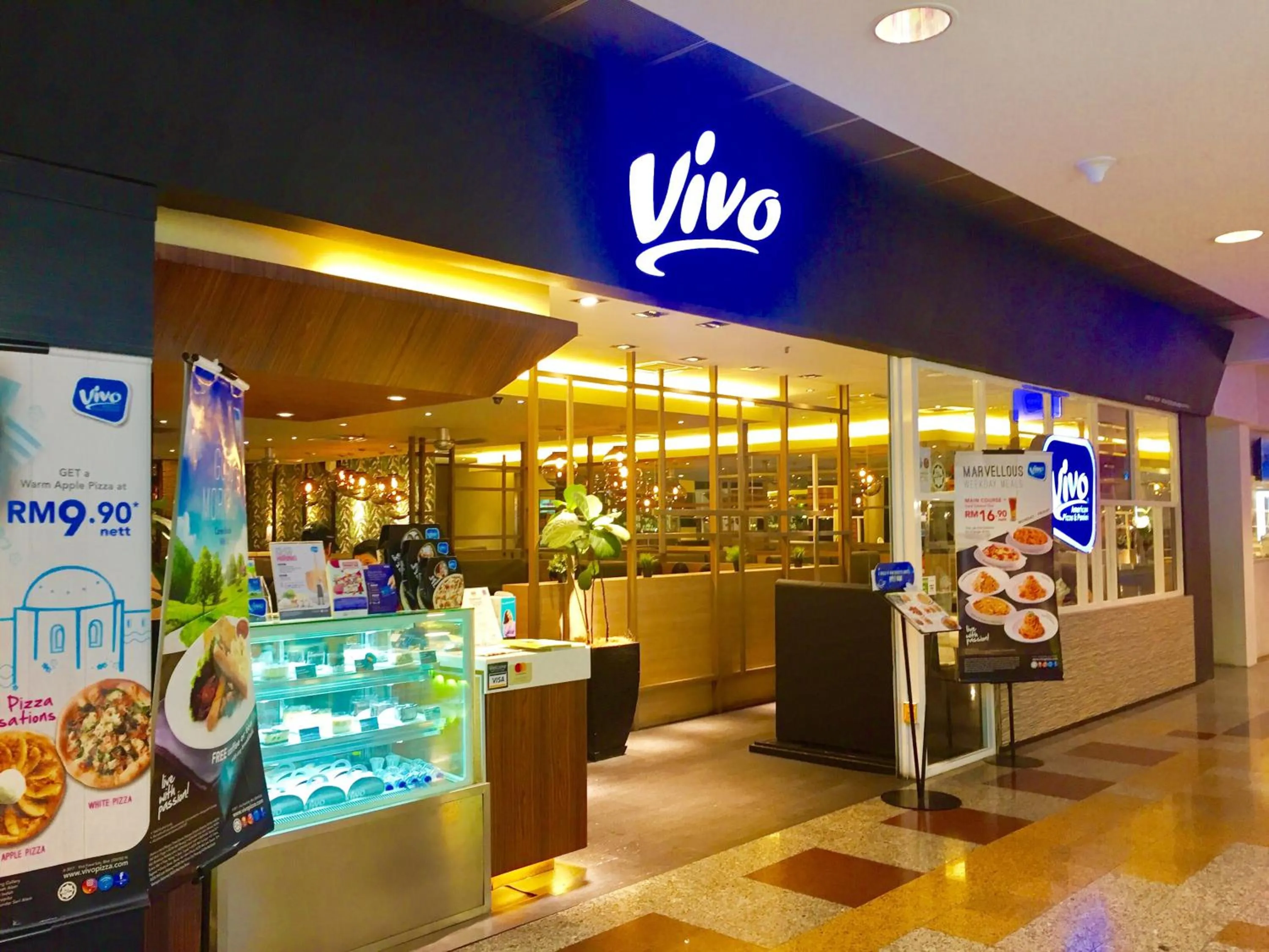 Restaurant/places to eat in KL Universal Suites at Times Square