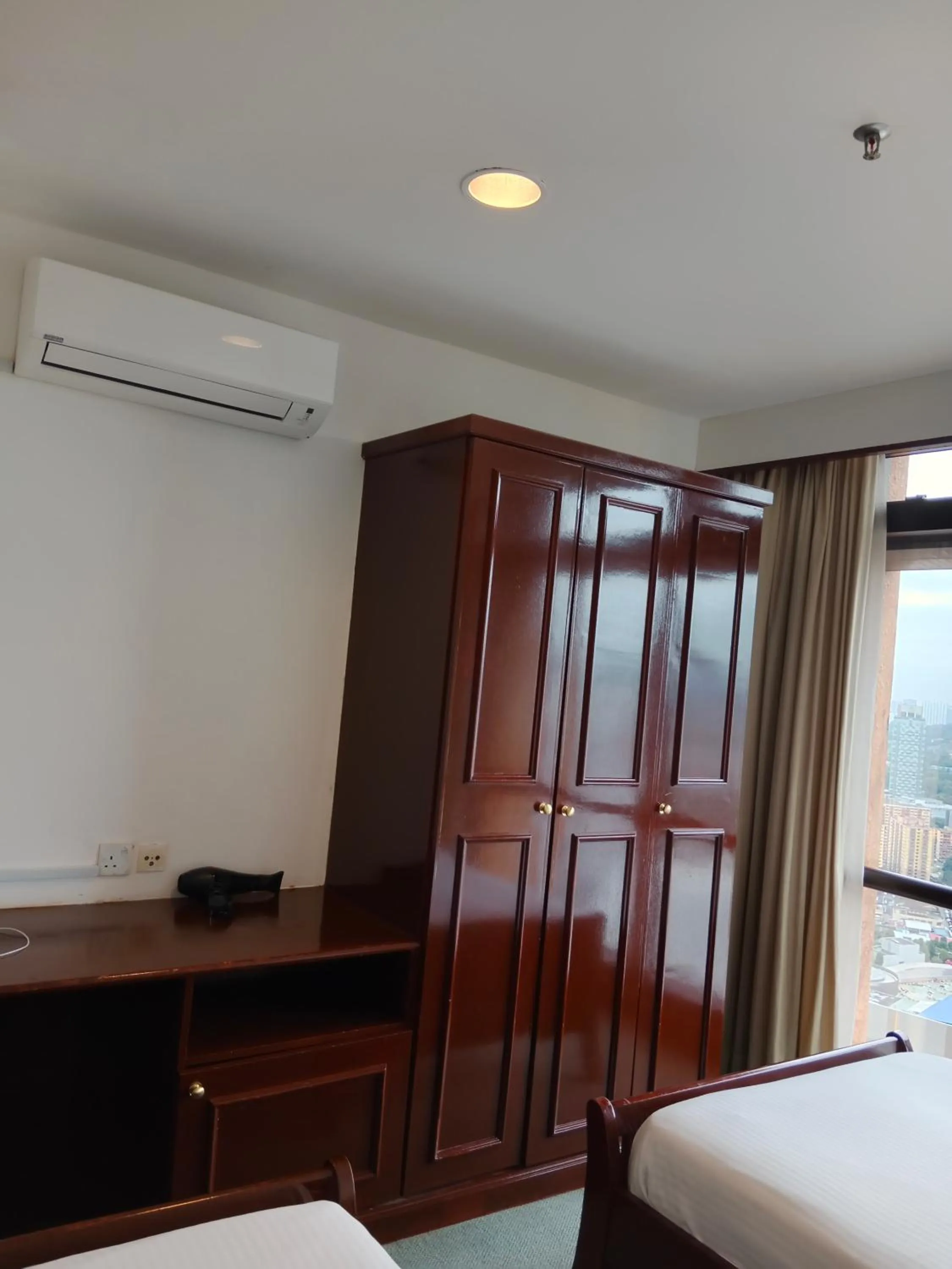 hair dresser in KL Universal Suites at Times Square