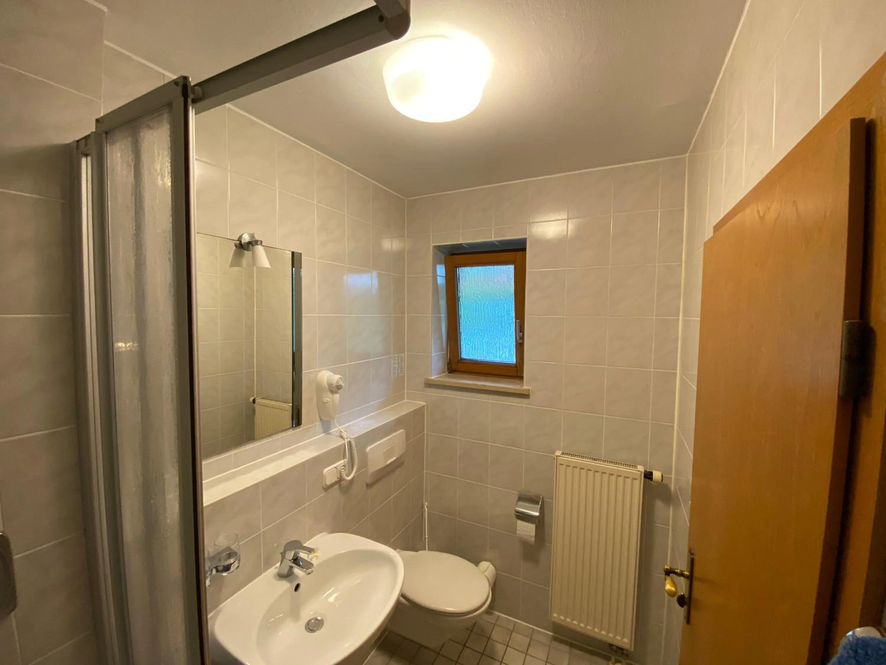 Bathroom in Hotel zur Ulme