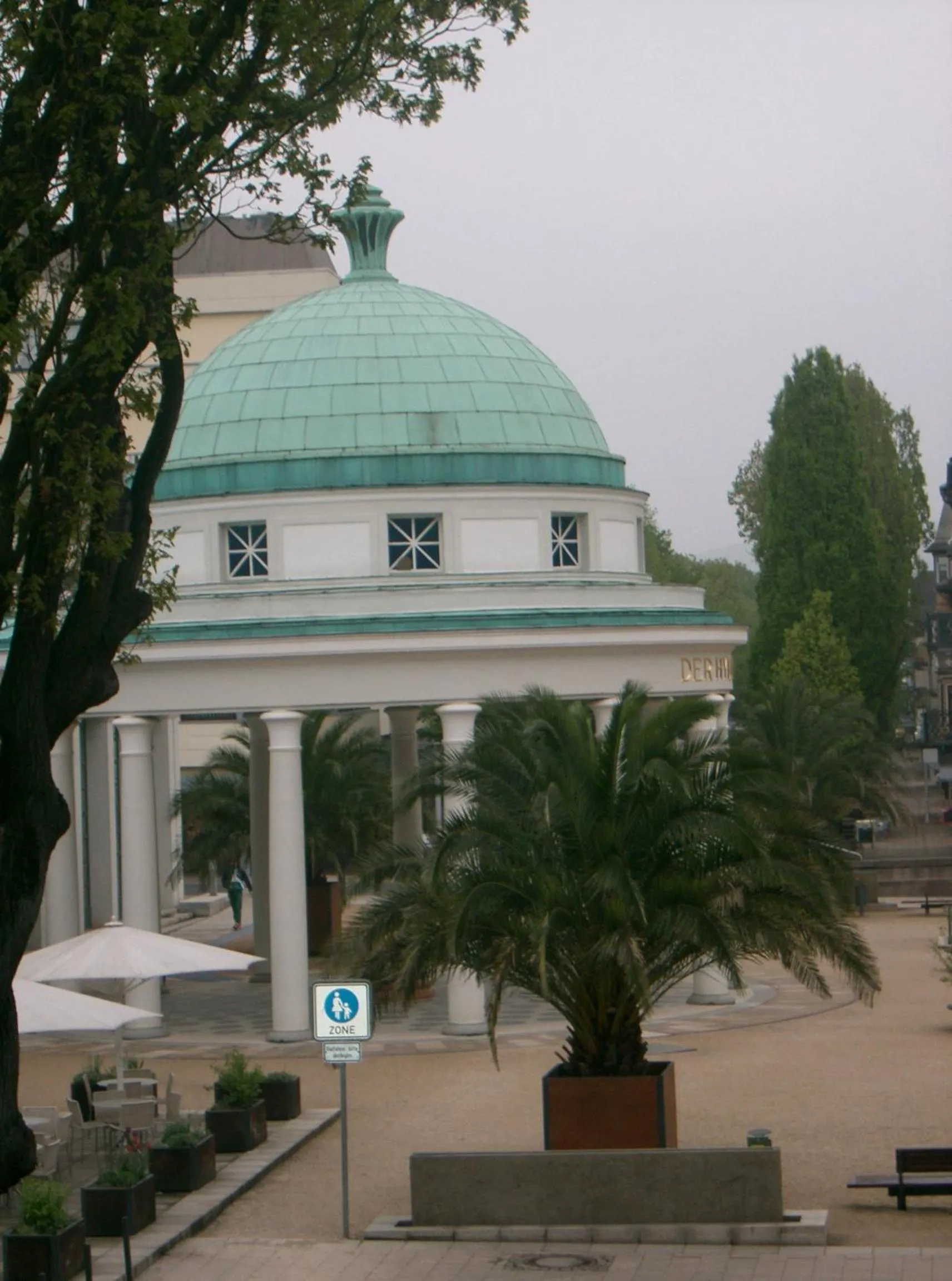 Nearby landmark in Goethe Hotel