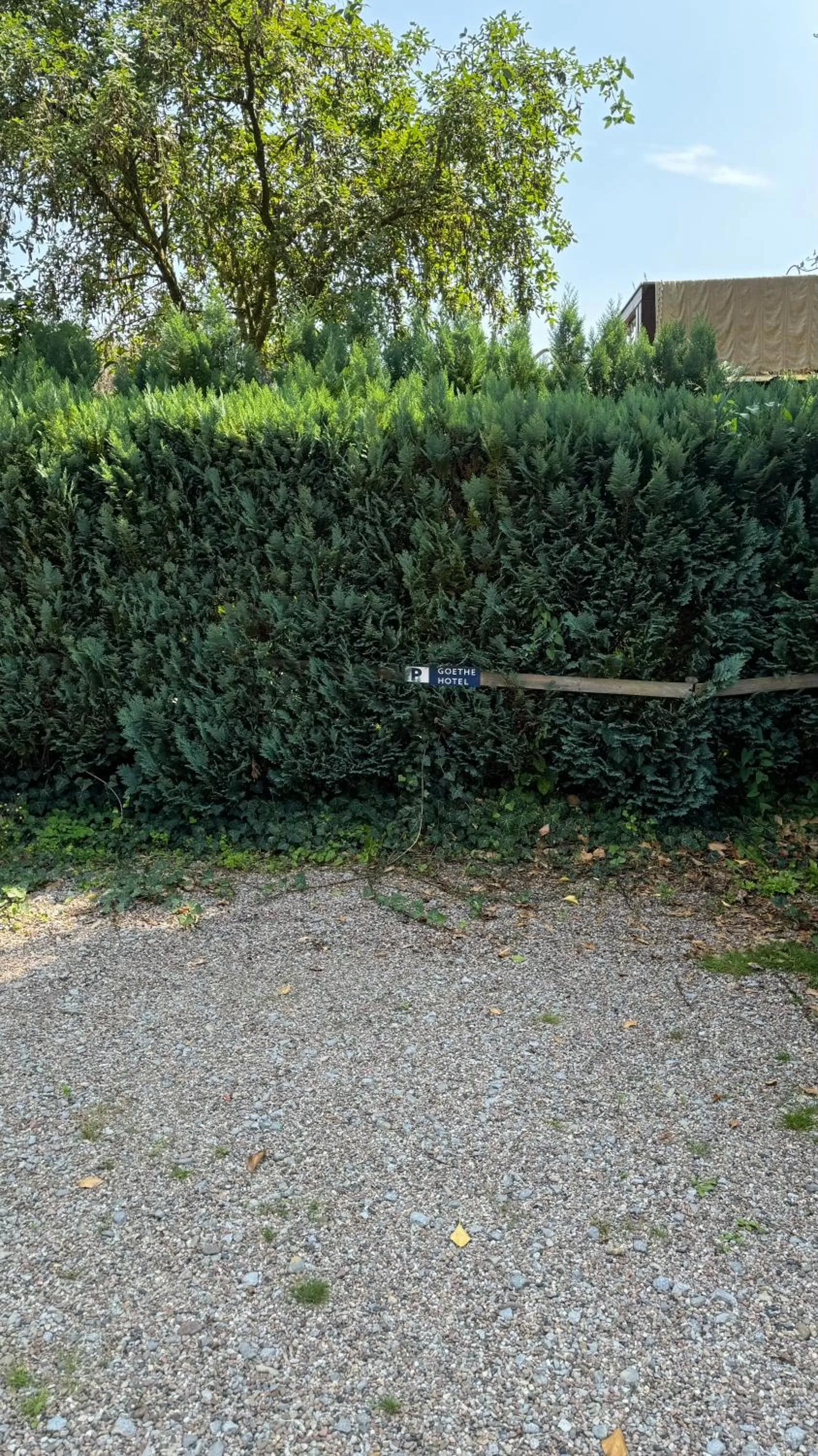 Parking in Goethe Hotel