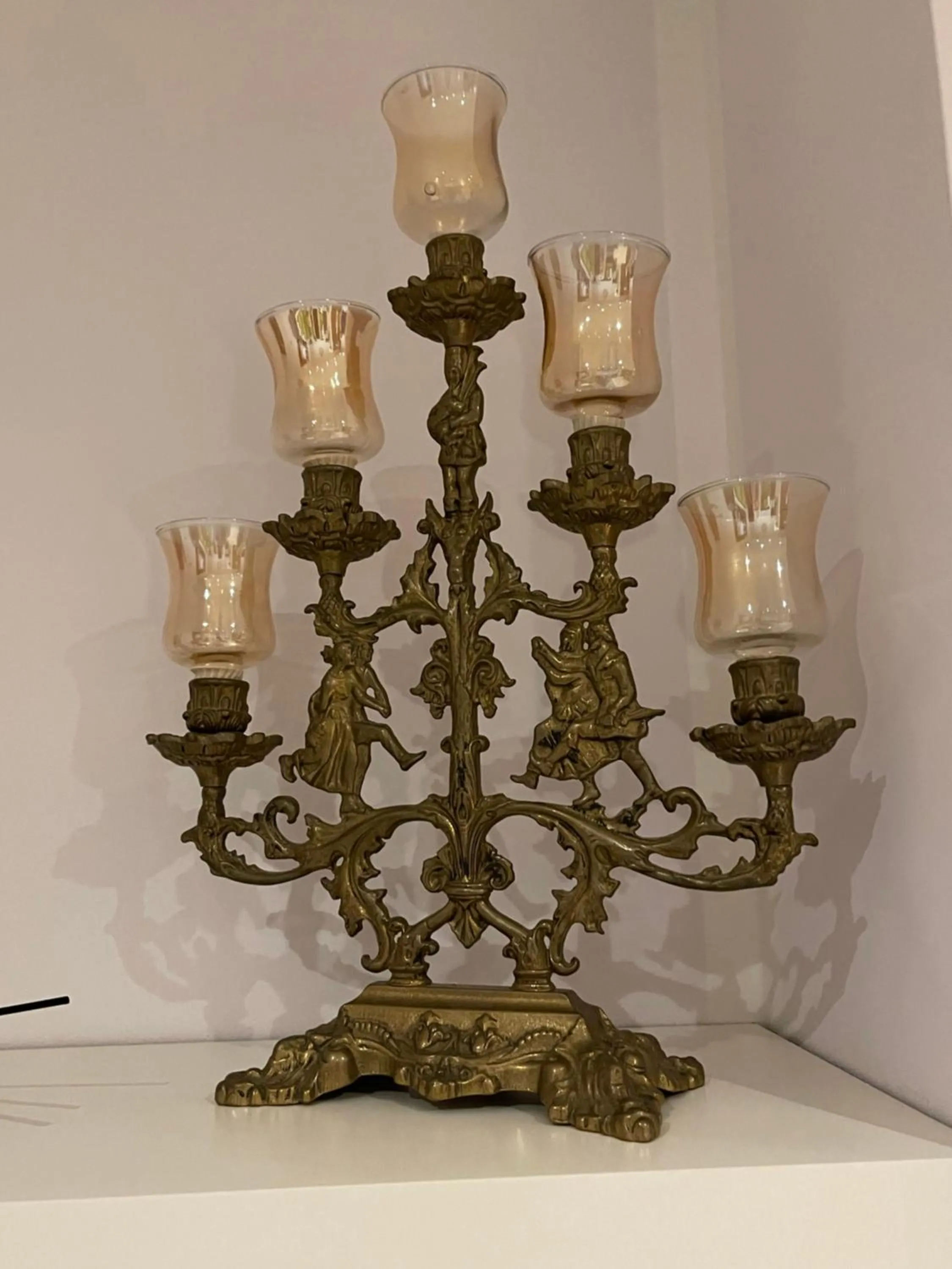 Decorative detail in Goethe Hotel