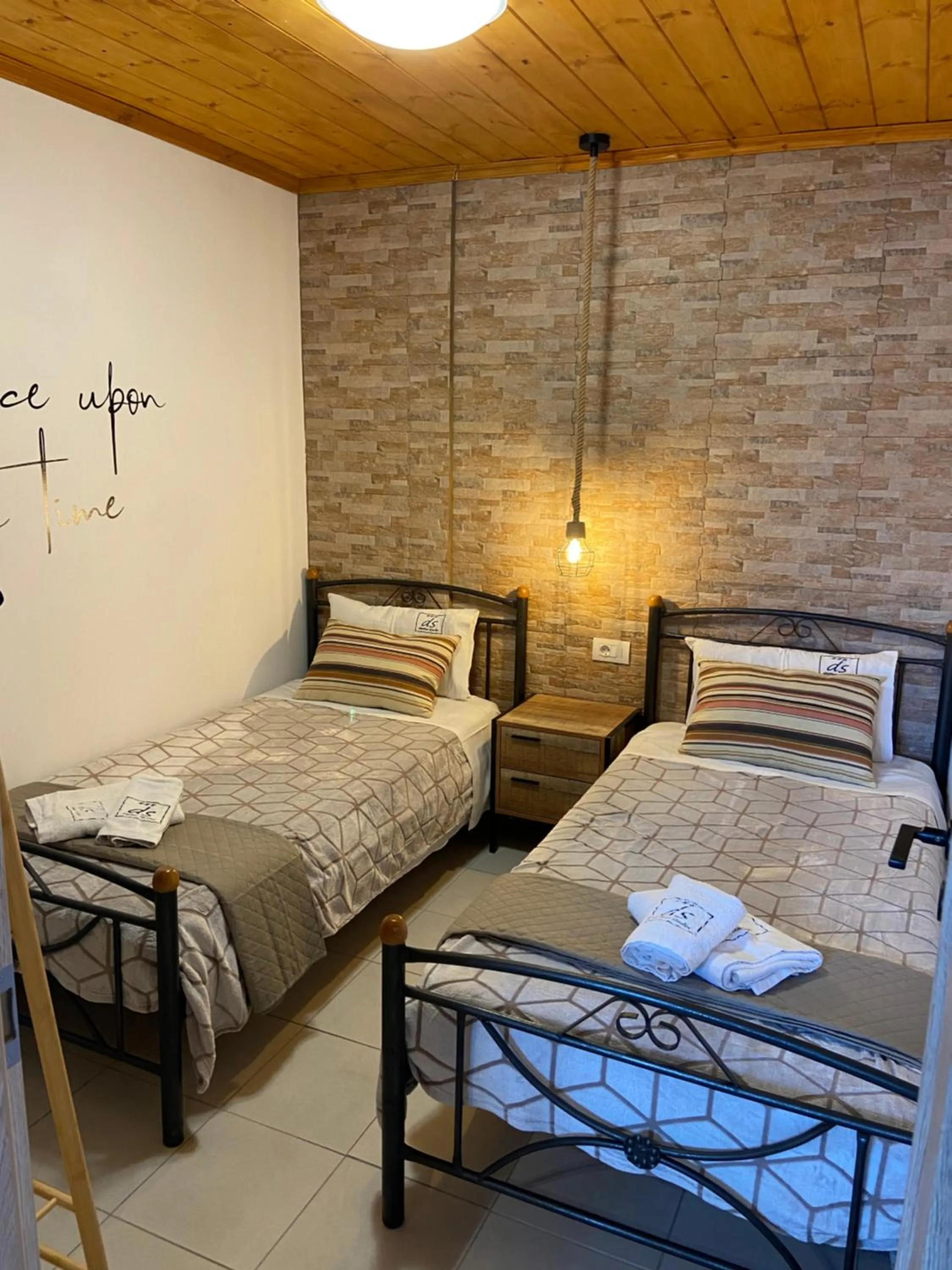 Bed in Daphne Studios