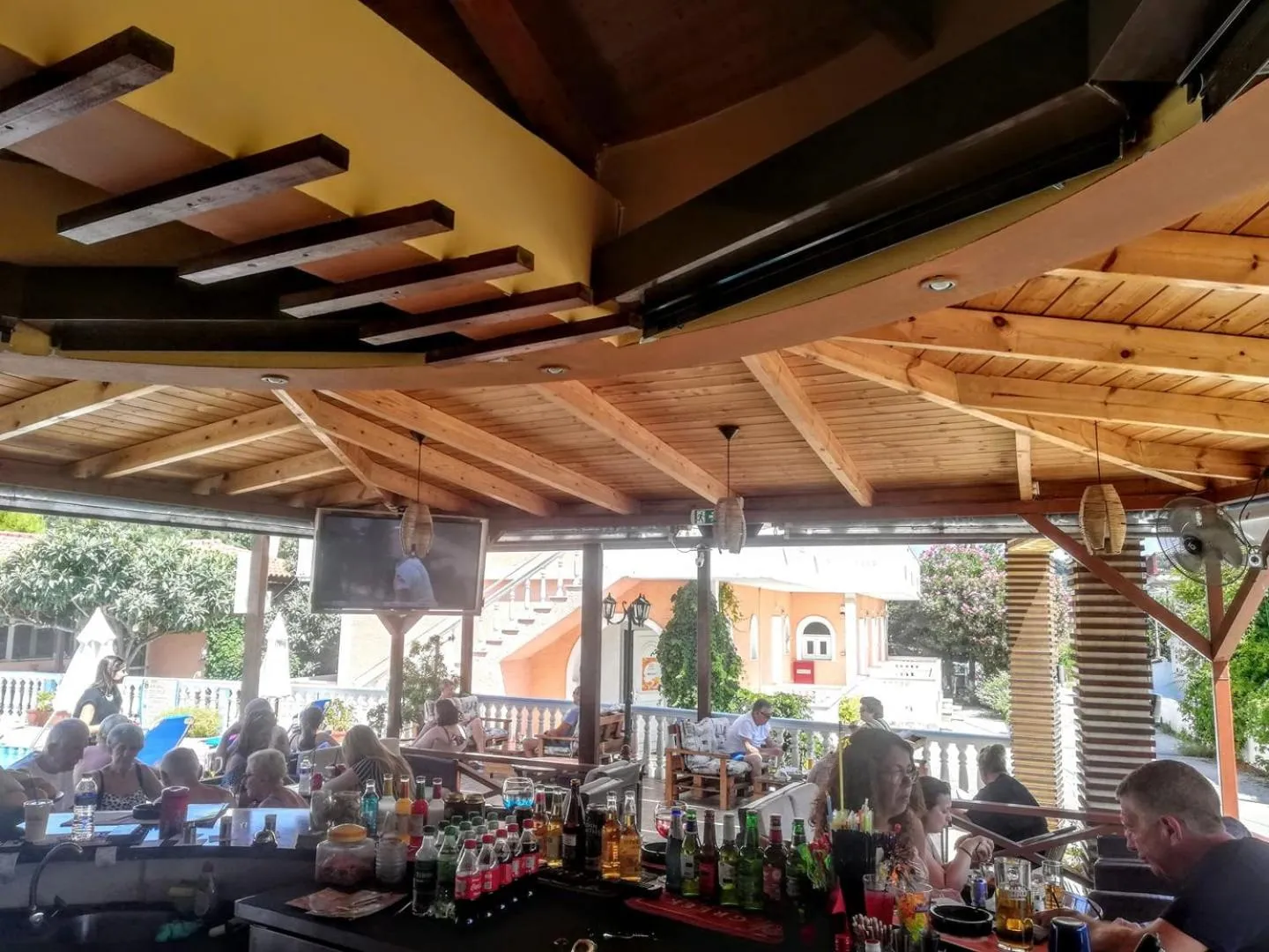 Property building in Daphne Studios