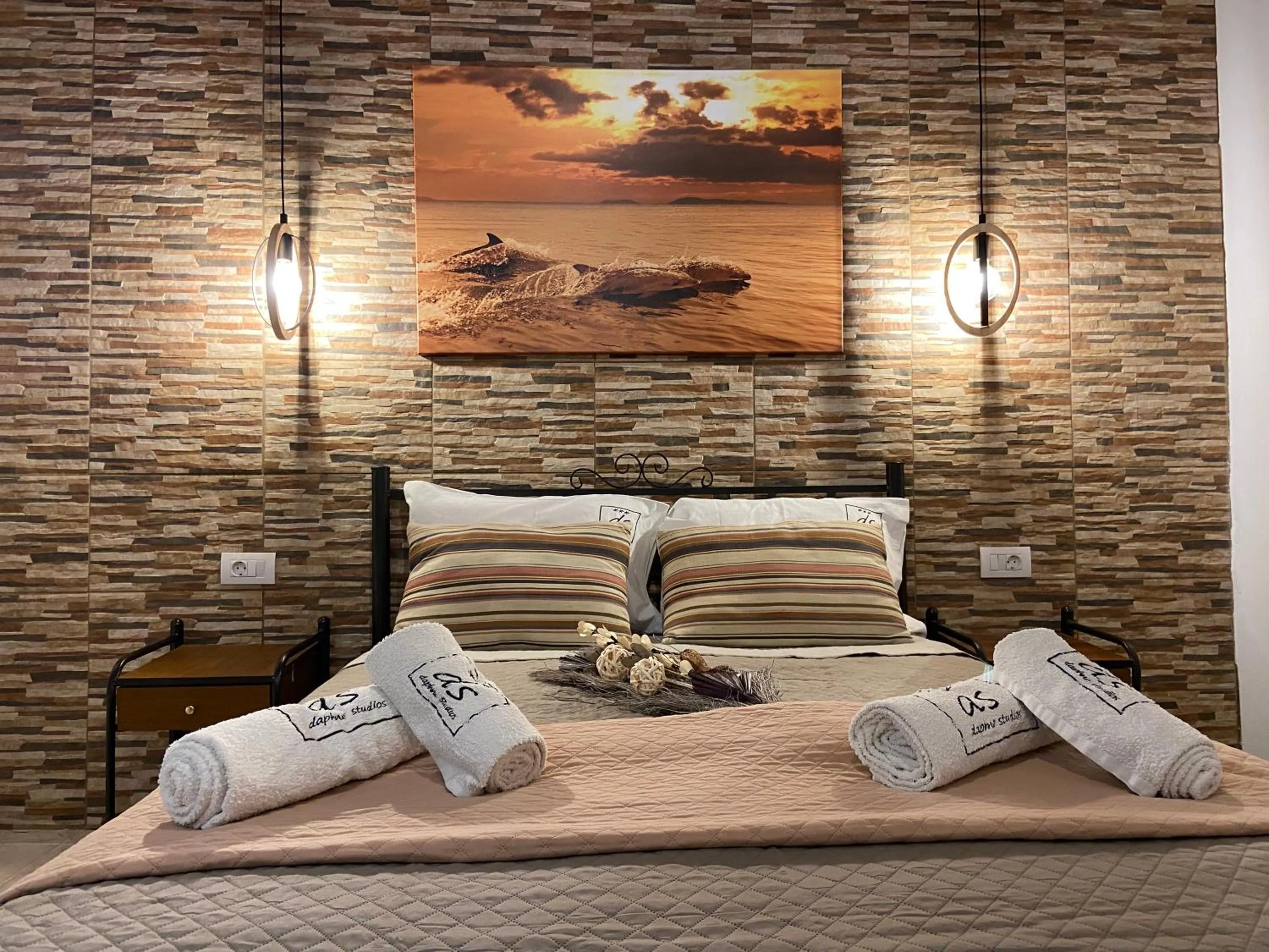 Bed in Daphne Studios