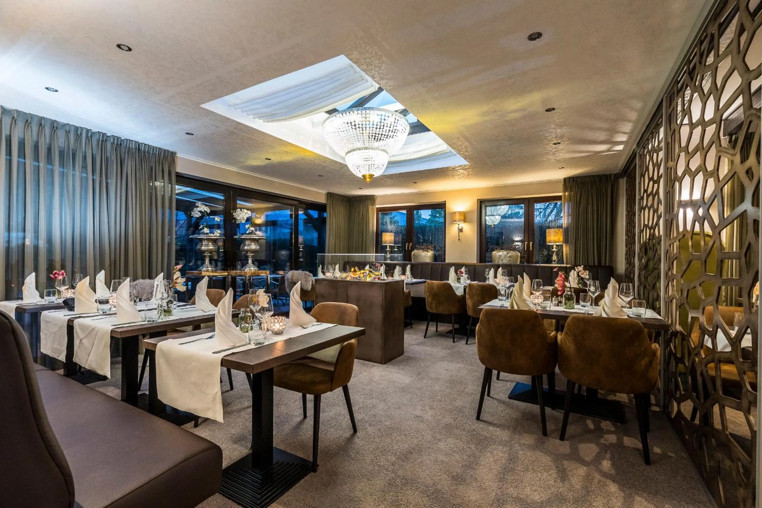 Restaurant/places to eat in Hotel Tiek Superior