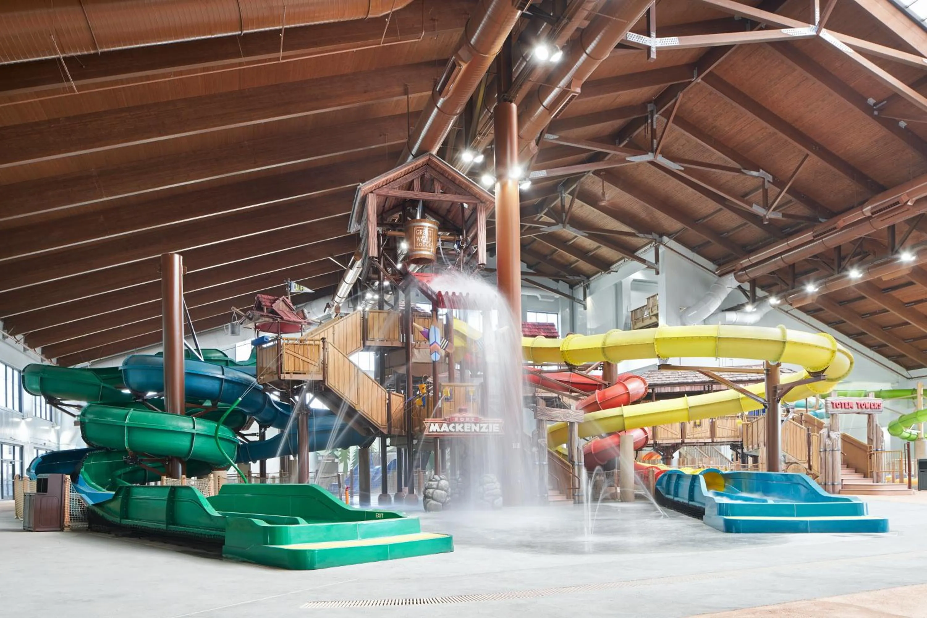 Aqua park in Great Wolf Lodge Manteca