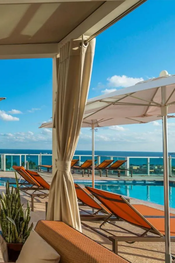 Private Oasis at Arya