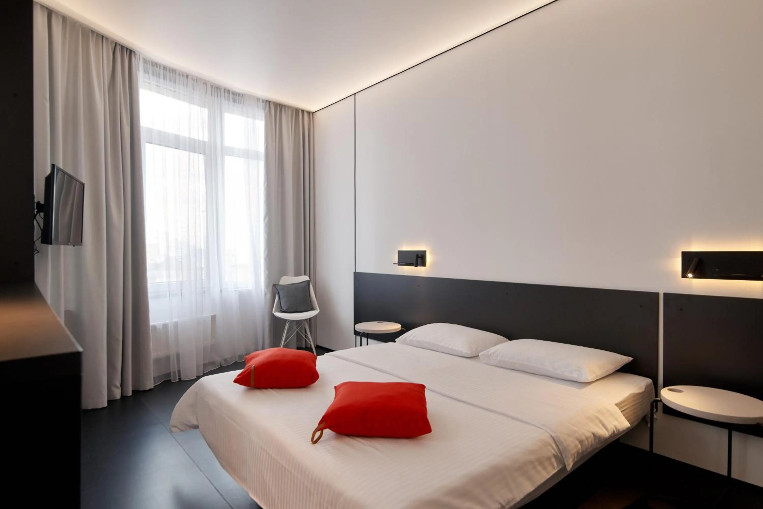 Decorative detail, Bed in Atmosfera Hotel