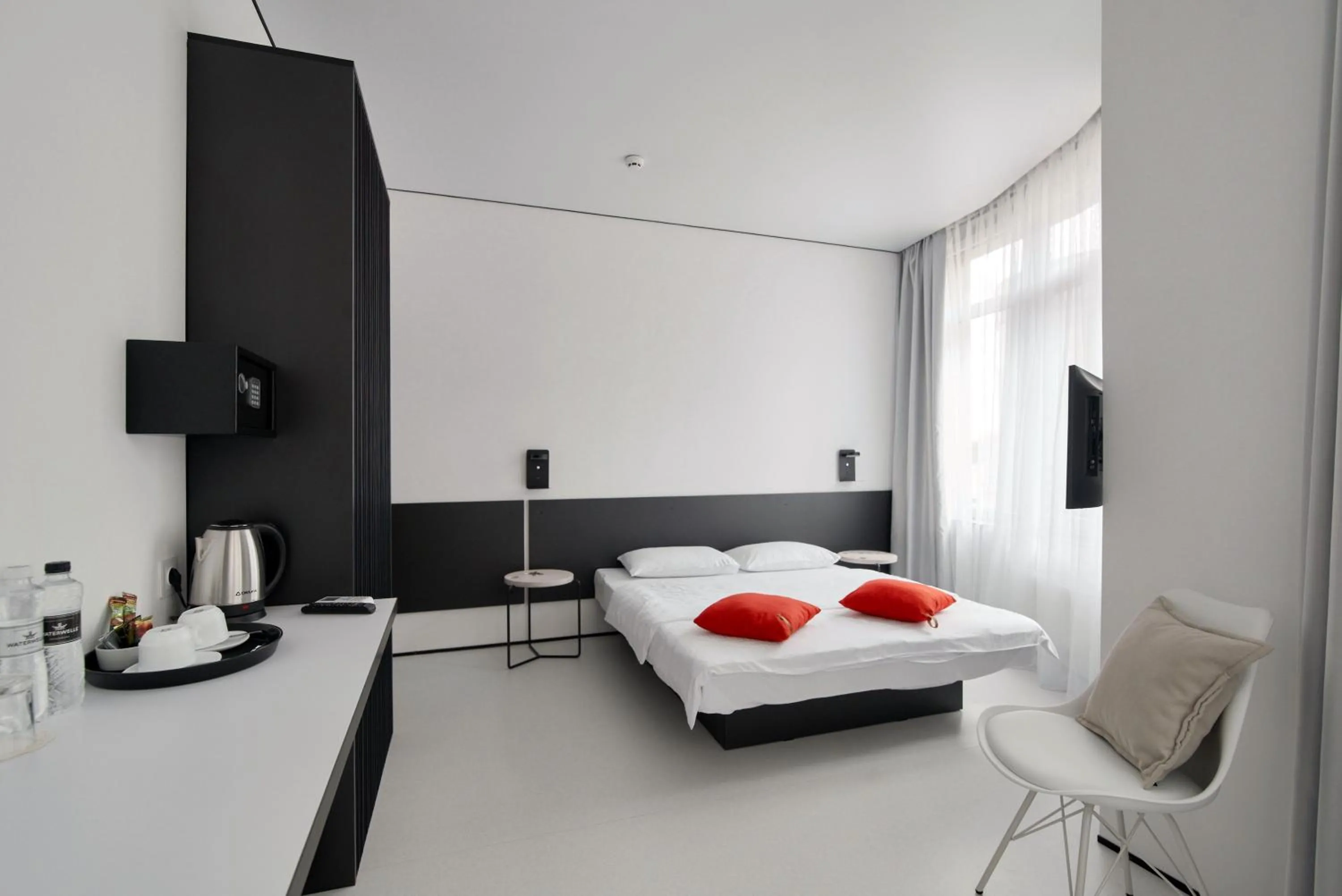 Photo of the whole room, Bed in Atmosfera Hotel