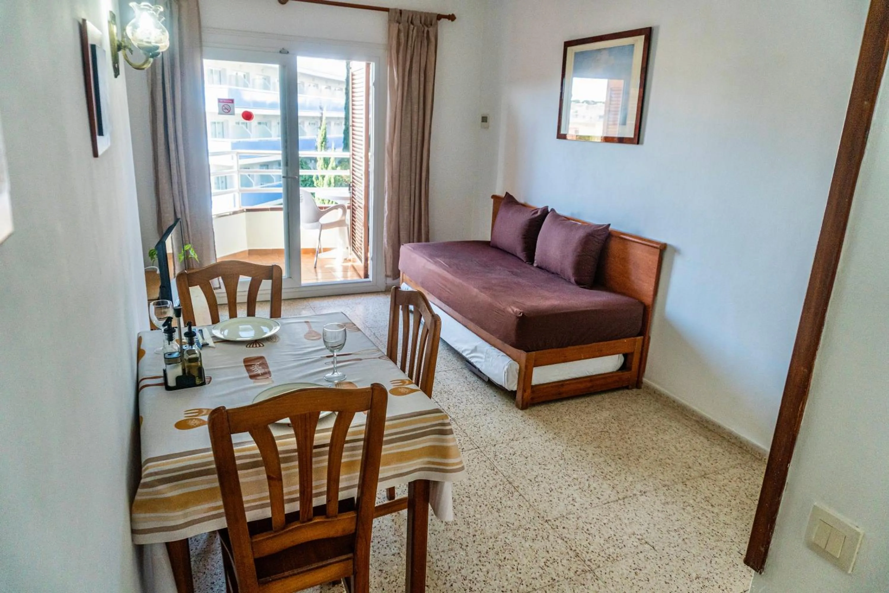 Apartment with Pool View  - single occupancy in Eva Aparthotel