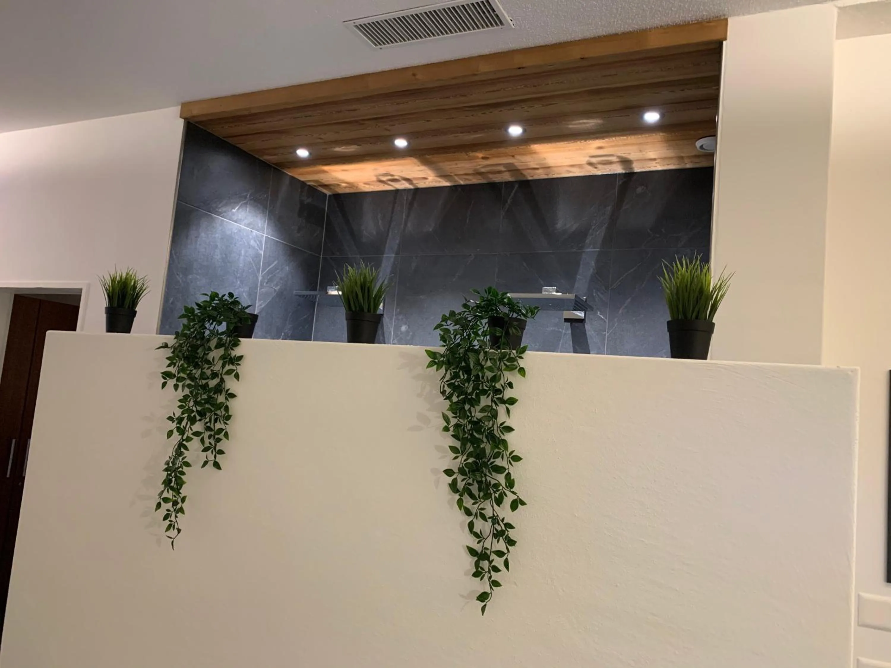 Spa and wellness centre/facilities in Therme 51° Hotel Physio & Spa