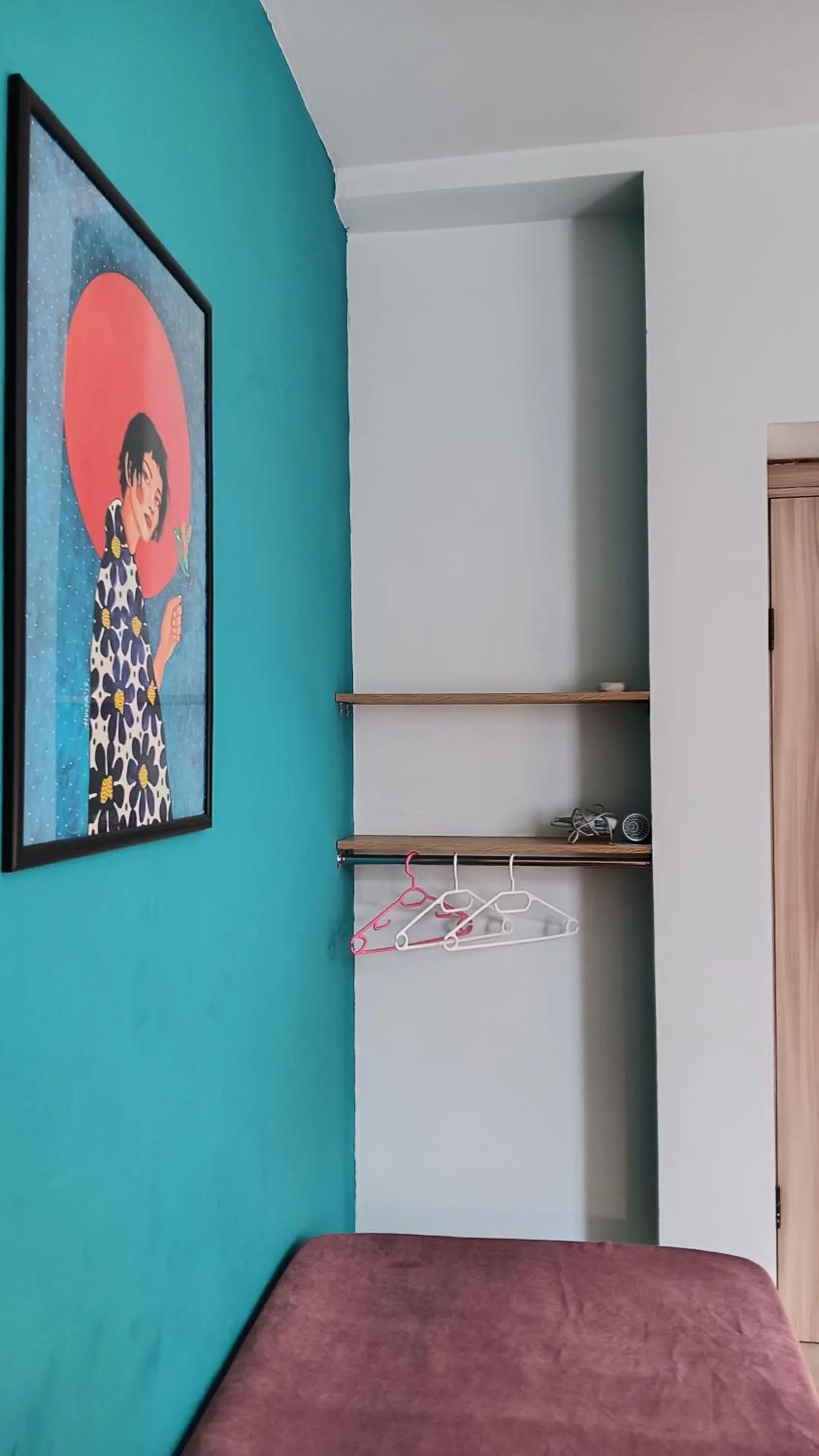 wardrobe in Hestia - Hotel, Wine and View