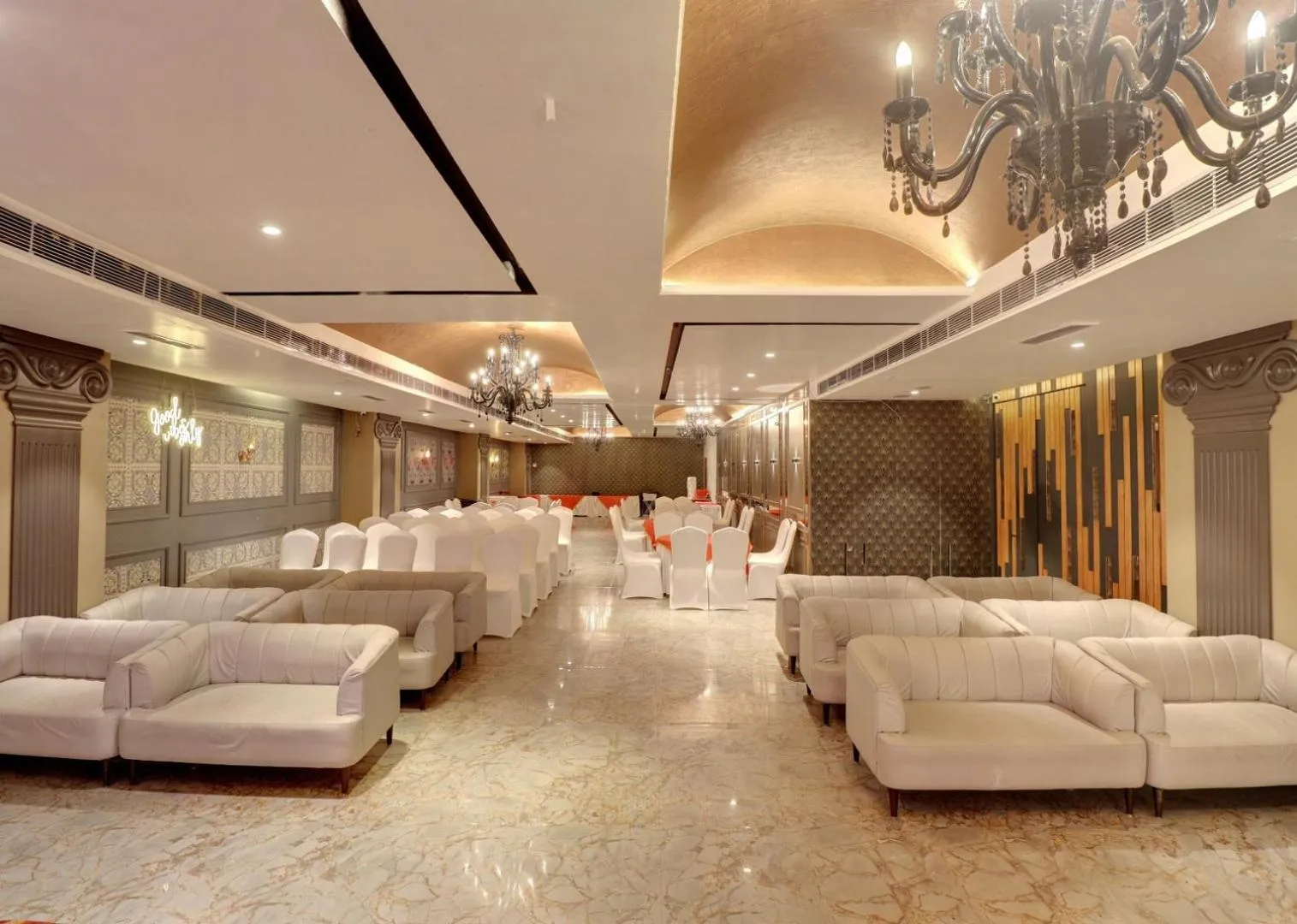 Banquet/Function facilities in Hotel Mystic Falls