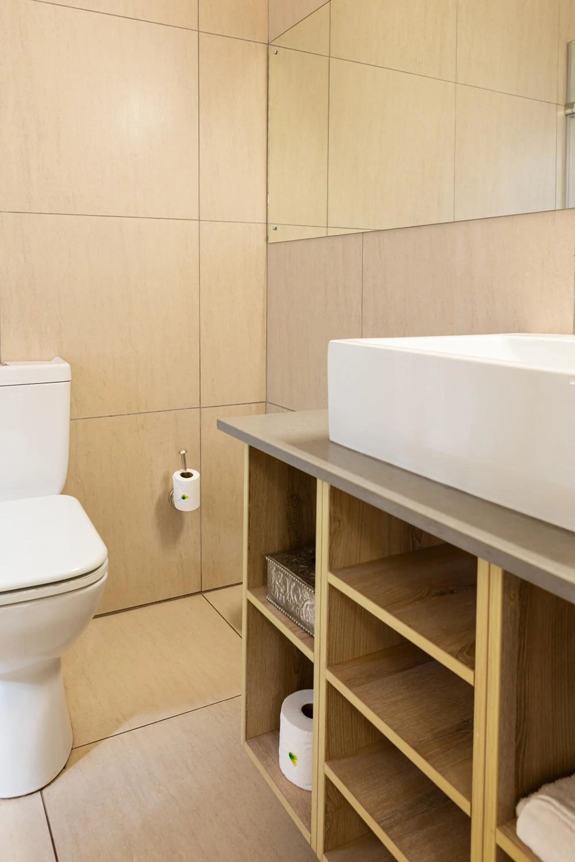 Kathu Gamagara Lodge