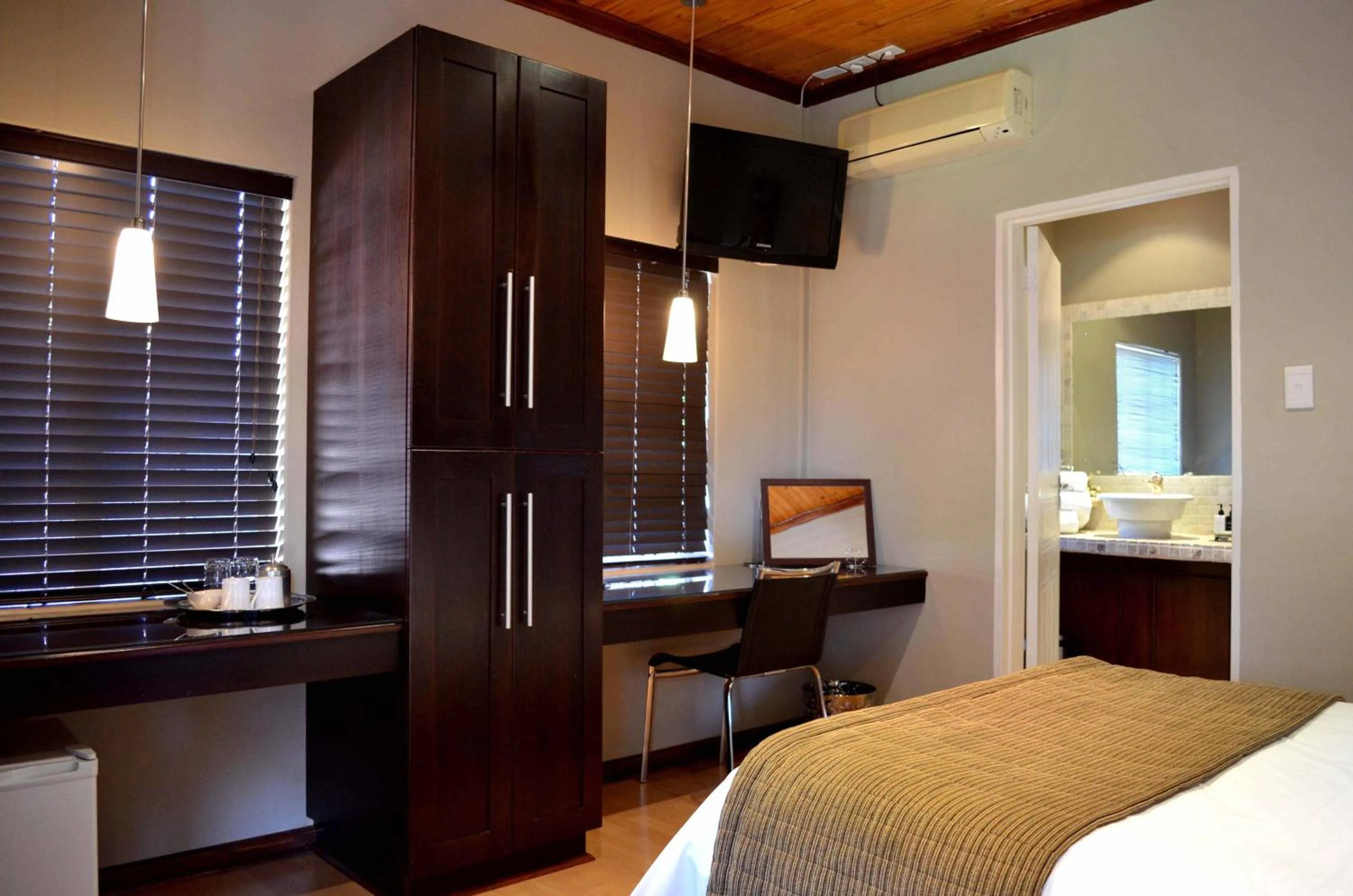 Bedroom, Bed in Kathu Gamagara Lodge