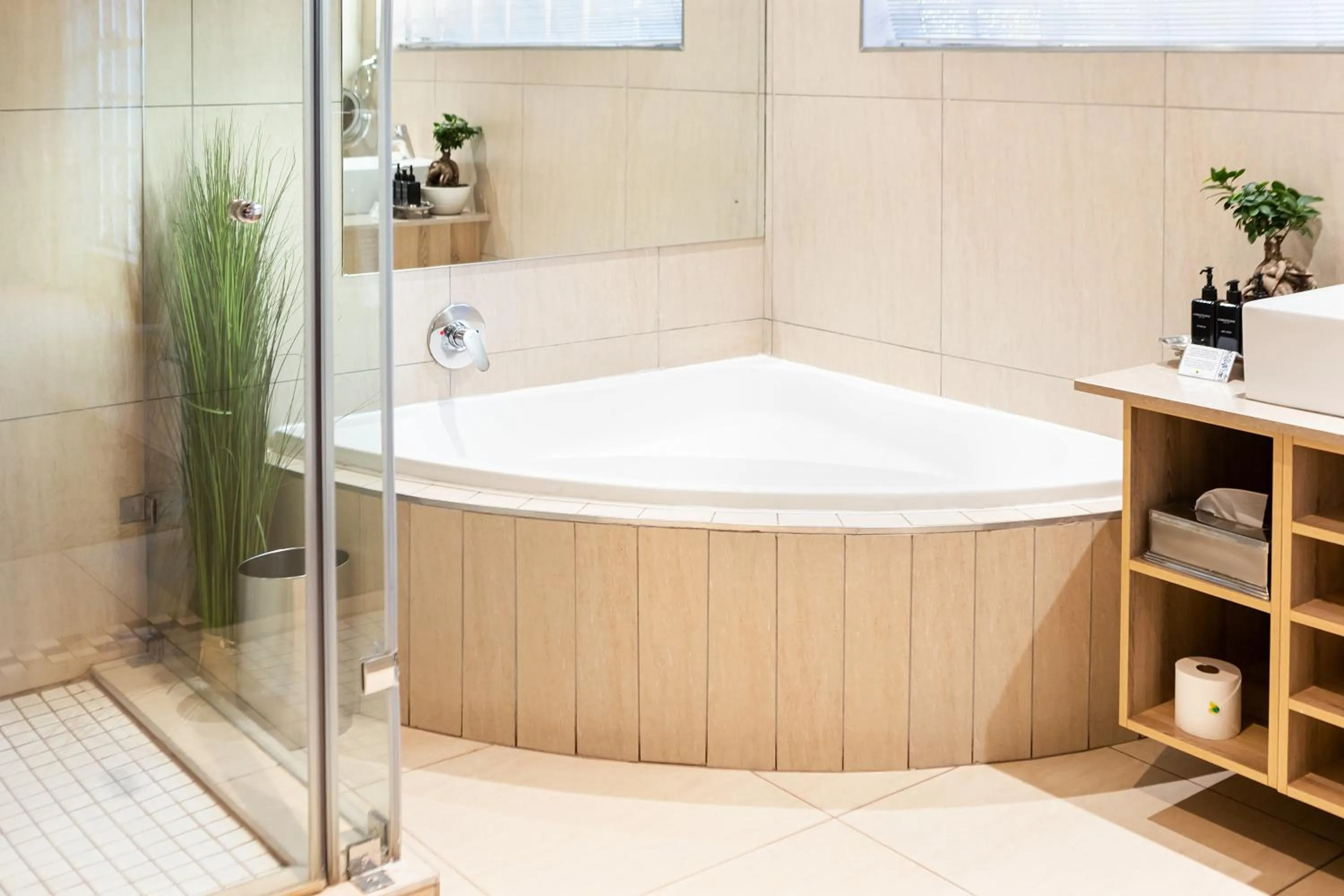 Bathroom in Kathu Gamagara Lodge