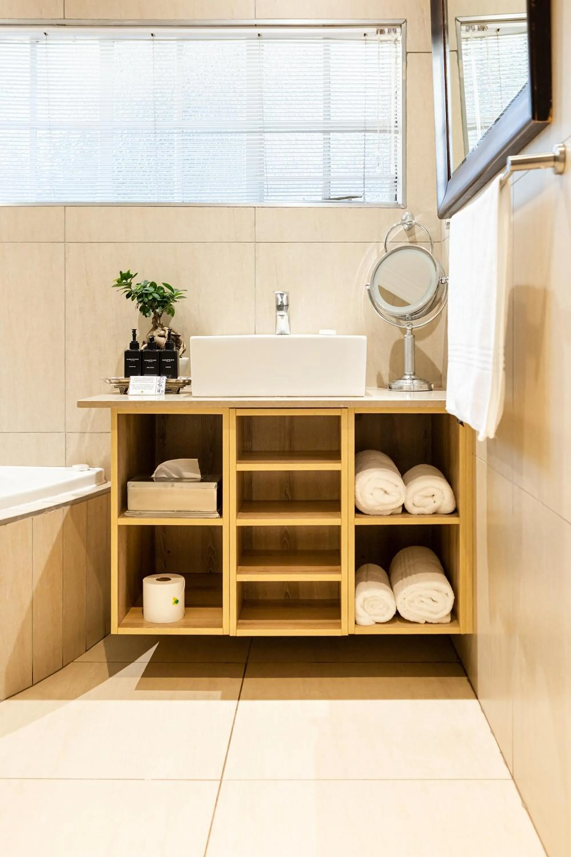 Bathroom in Kathu Gamagara Lodge
