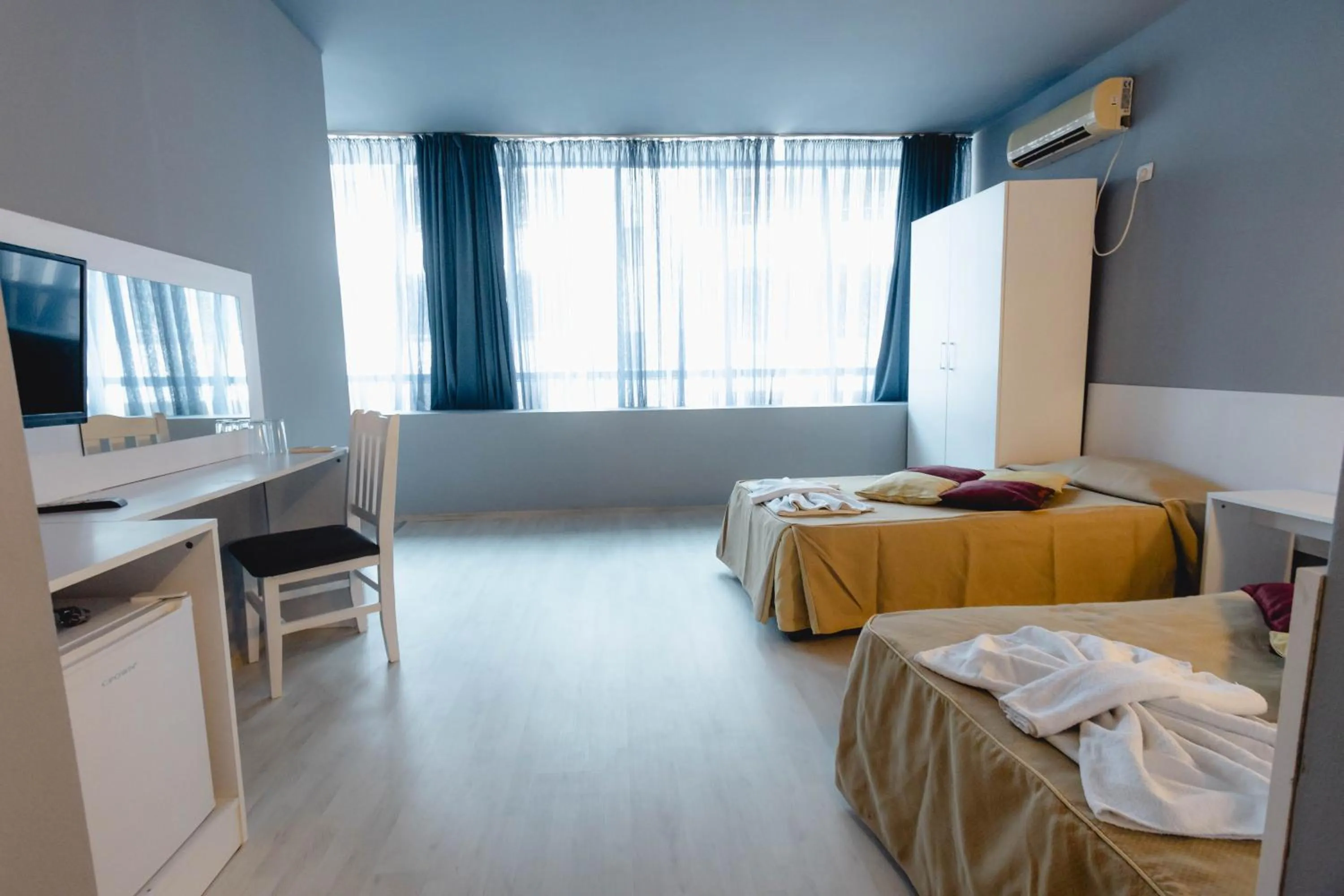 Bed in Sun Palace Hotel - All Inclusive