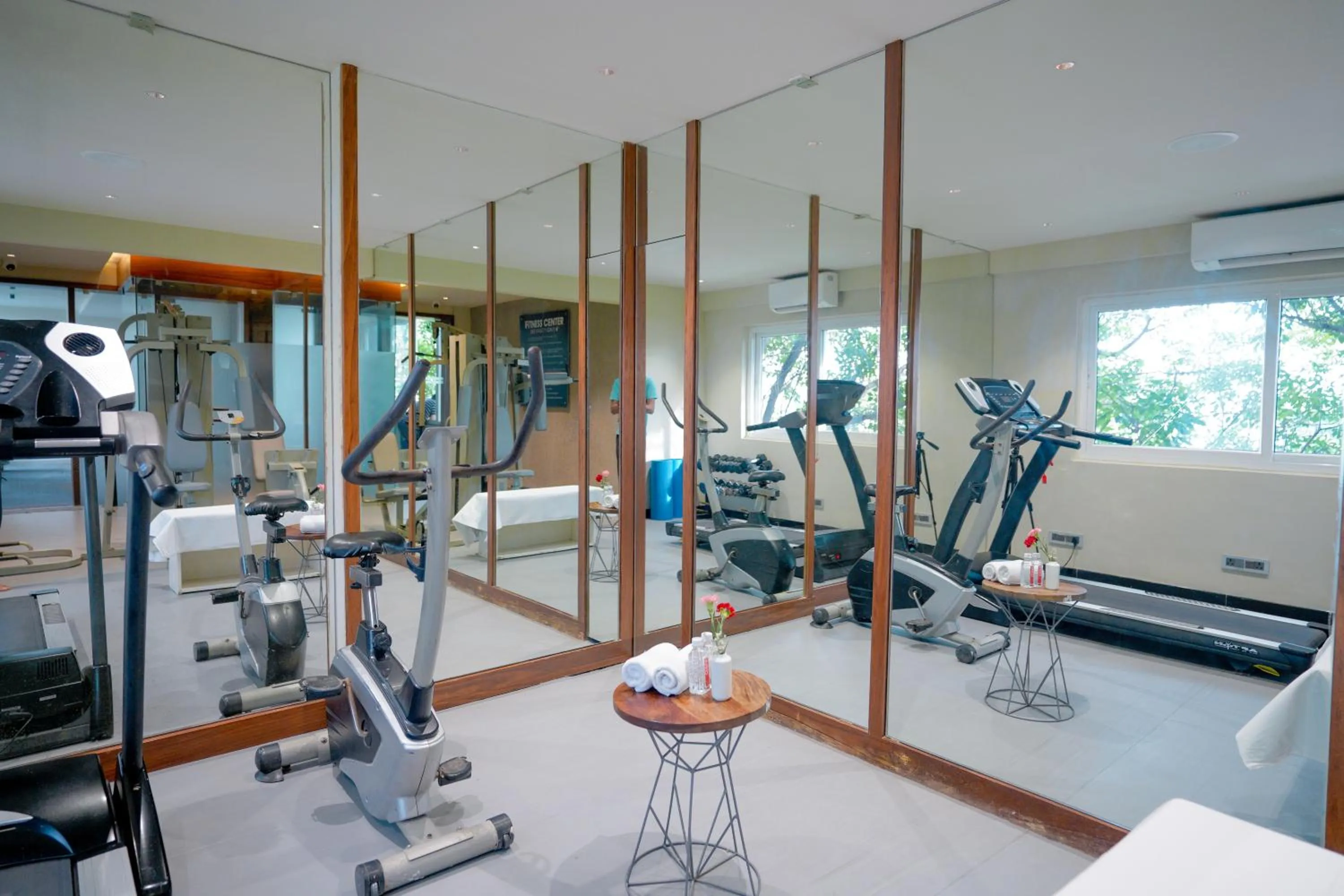 Fitness centre/facilities in Lazdana Hotel Bangalore
