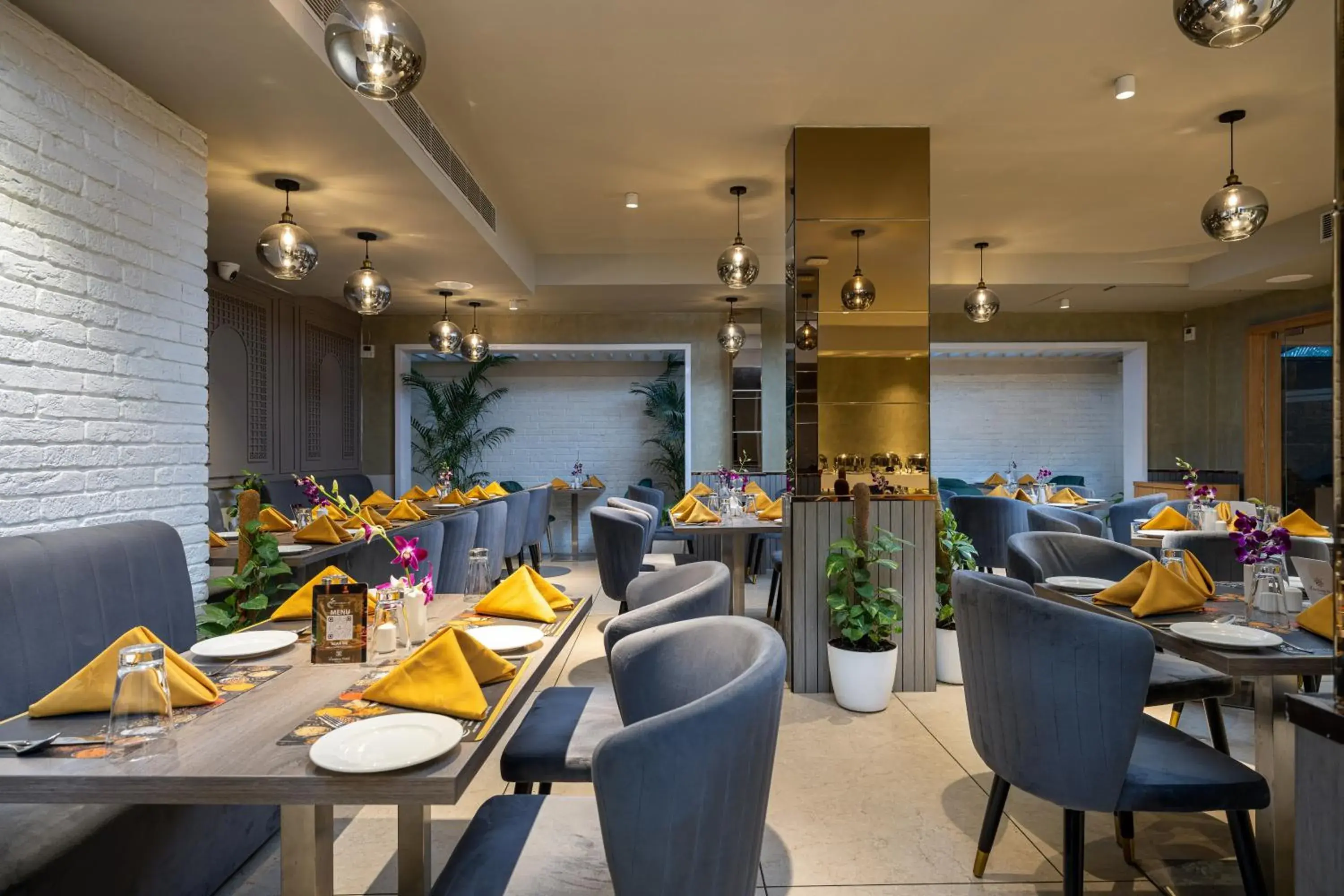 Restaurant/places to eat in Lazdana Hotel Bangalore Restaurant/places to eat in Lazdana Hotel Bangalore