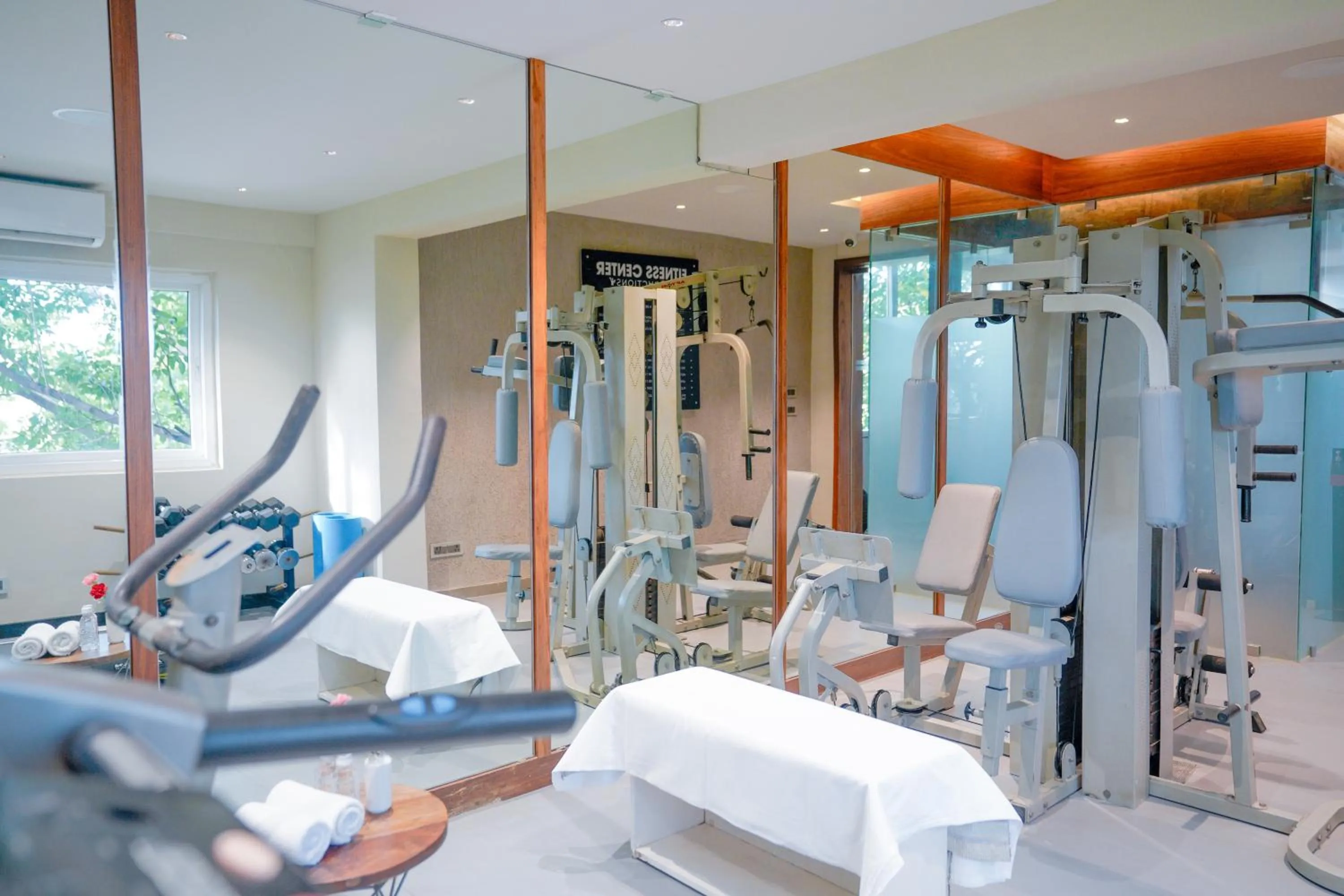 Fitness centre/facilities in Lazdana Hotel Bangalore