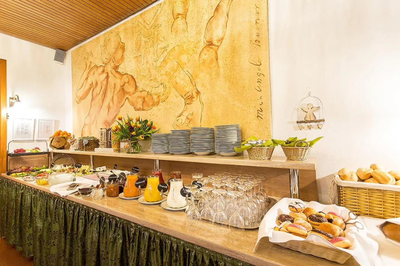 Buffet breakfast in Hotel Diana