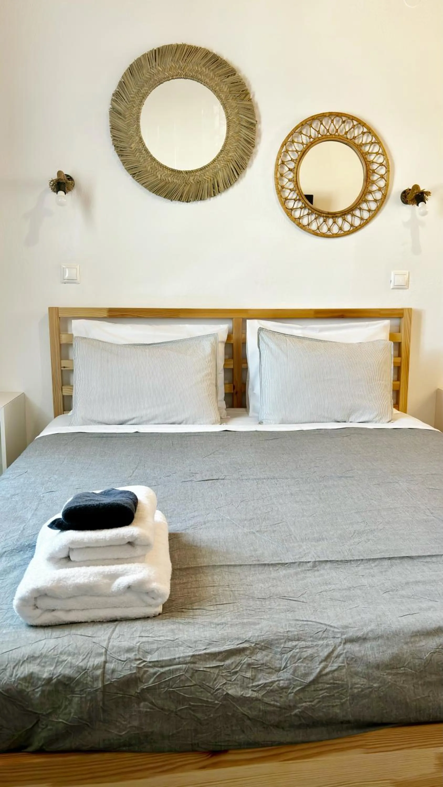 Bed in Vougli View Mykonos