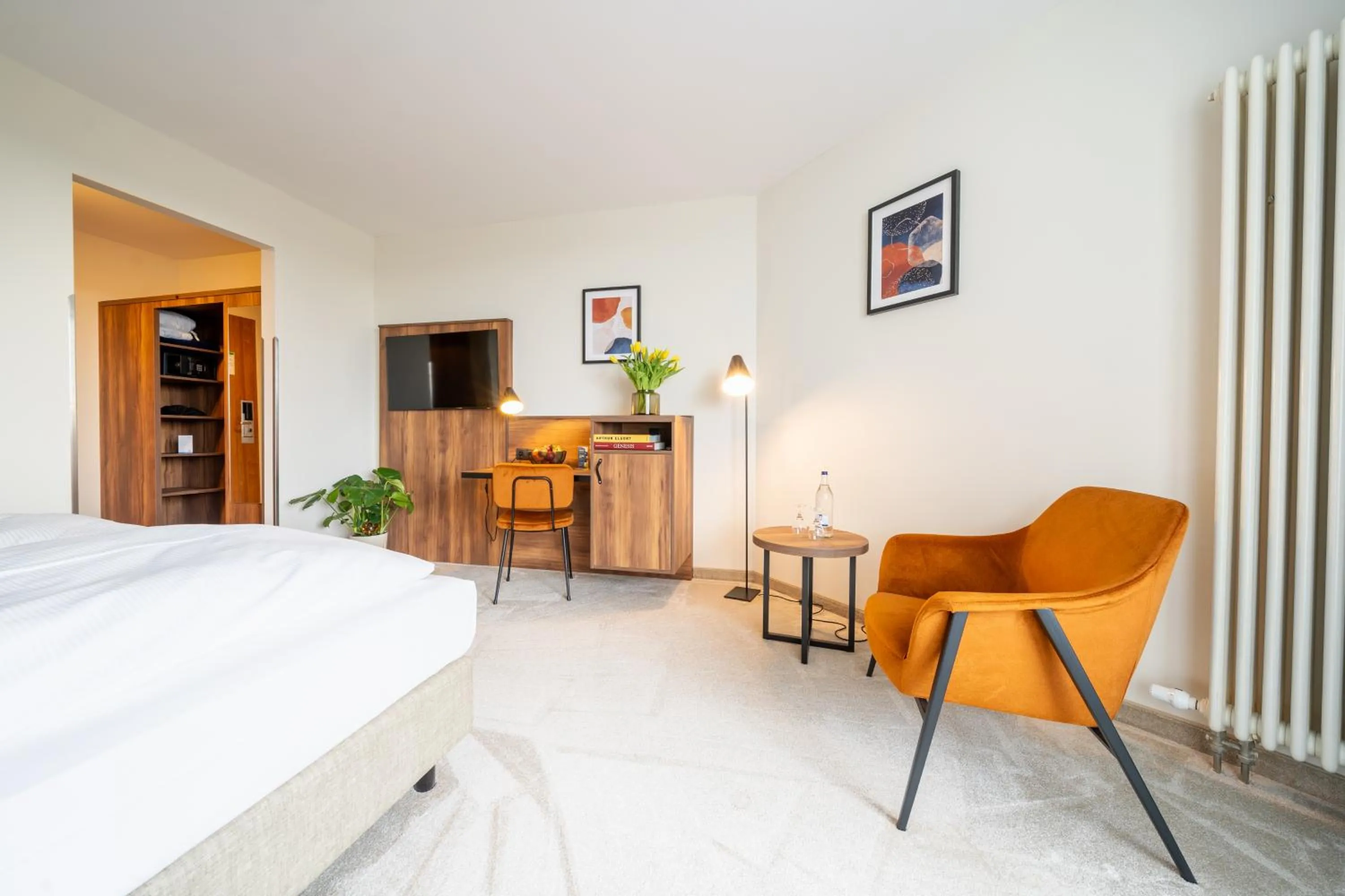 Photo of the whole room, Bed in SOLTHUS Hotel&SPA