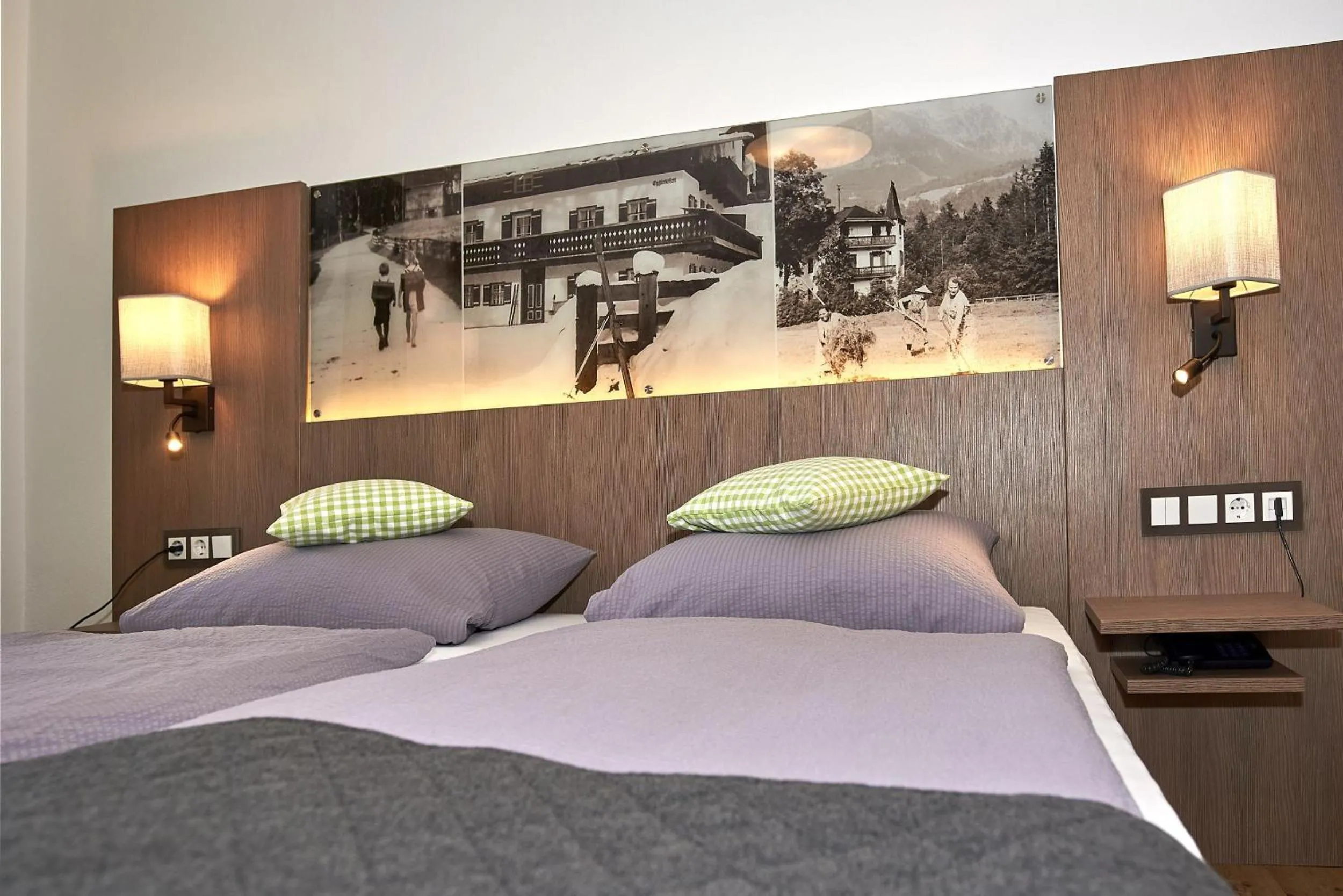 Photo of the whole room, Bed in Gästehaus und Ferienwohnungen Egglerlehen